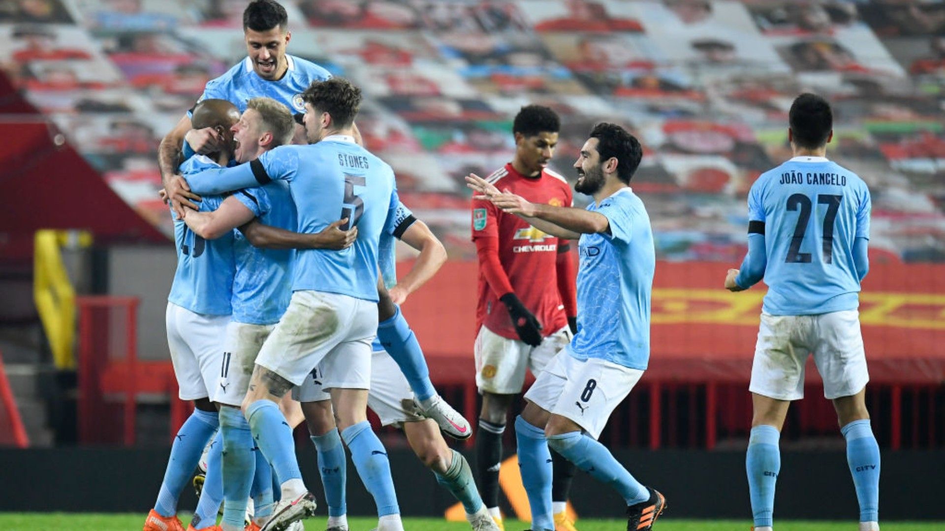 Man City celebra triunfo sobre man united en old trafford