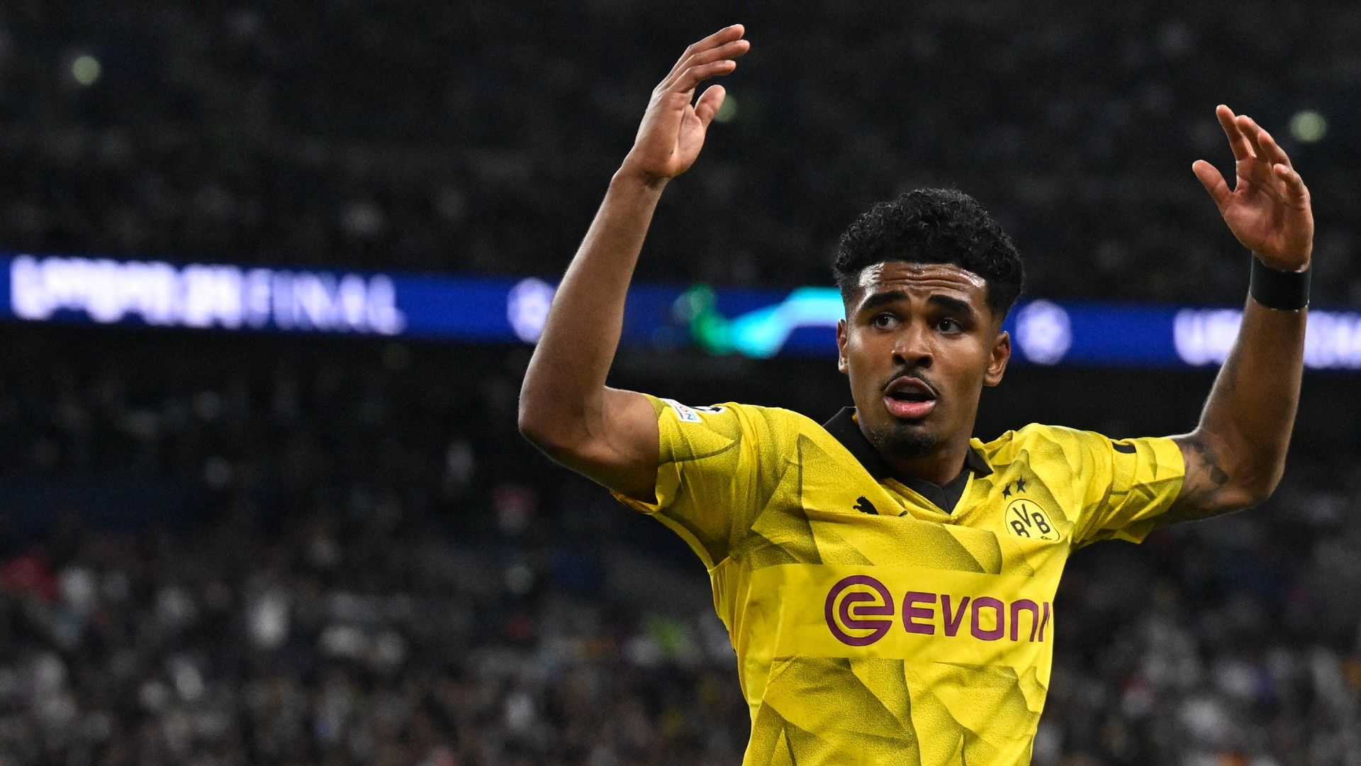 Ian Maatsen-aston villa-transfer