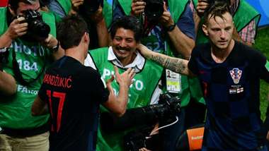 Mario Mandzukic Yuri Cortez