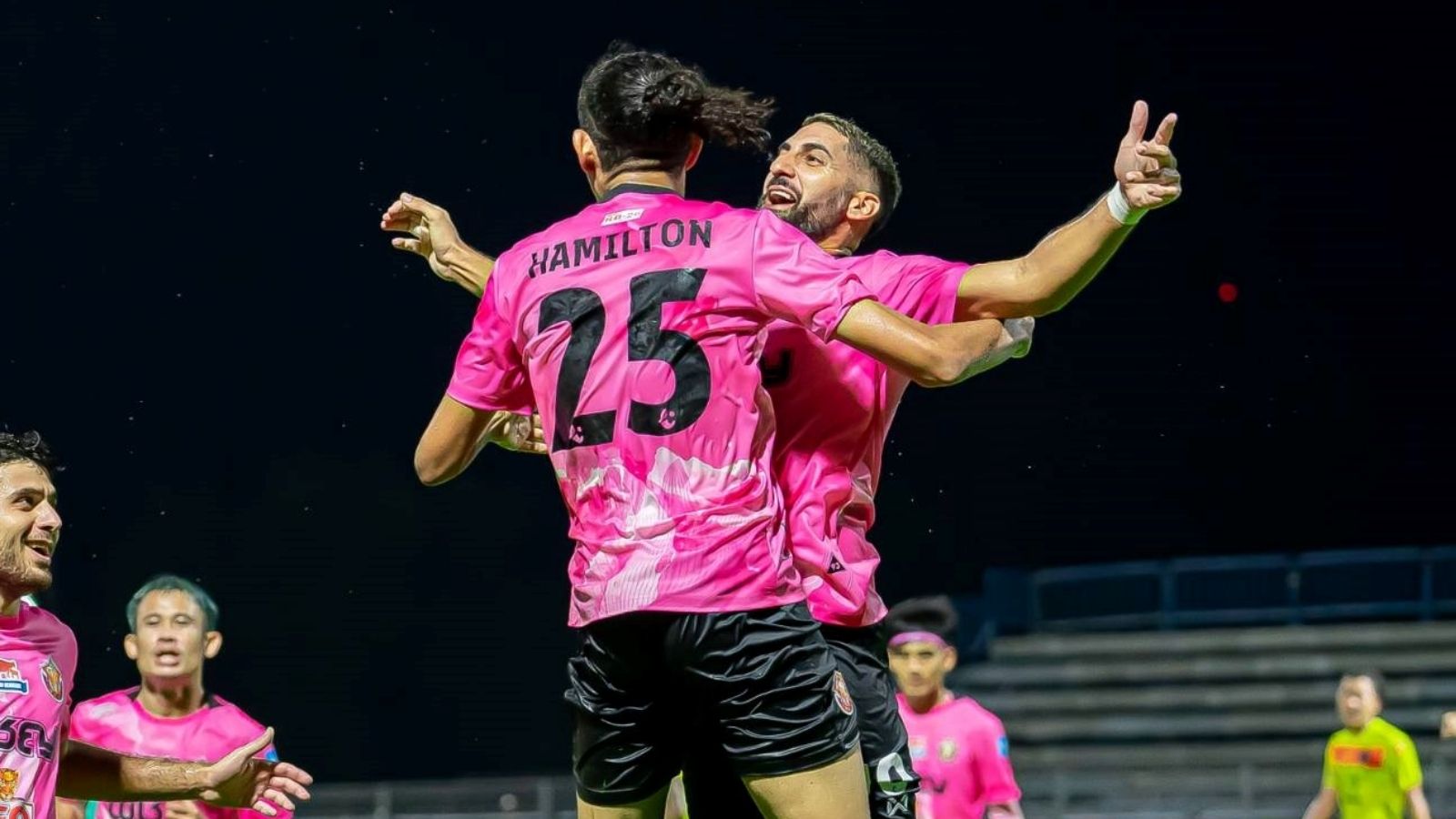 แฮมิลตัน โซอาเรส