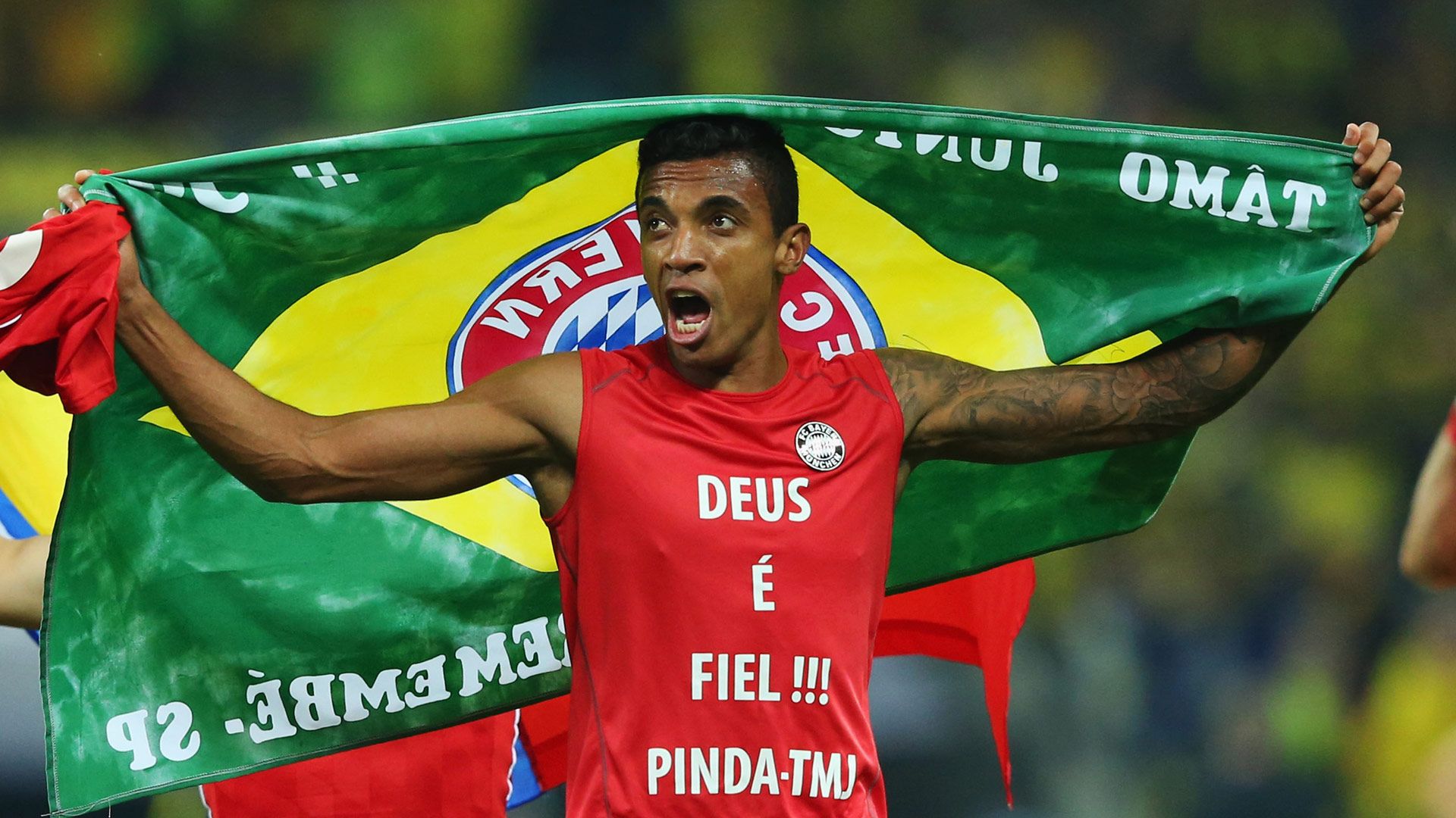 Luiz Gustavo FC Bayern 2013