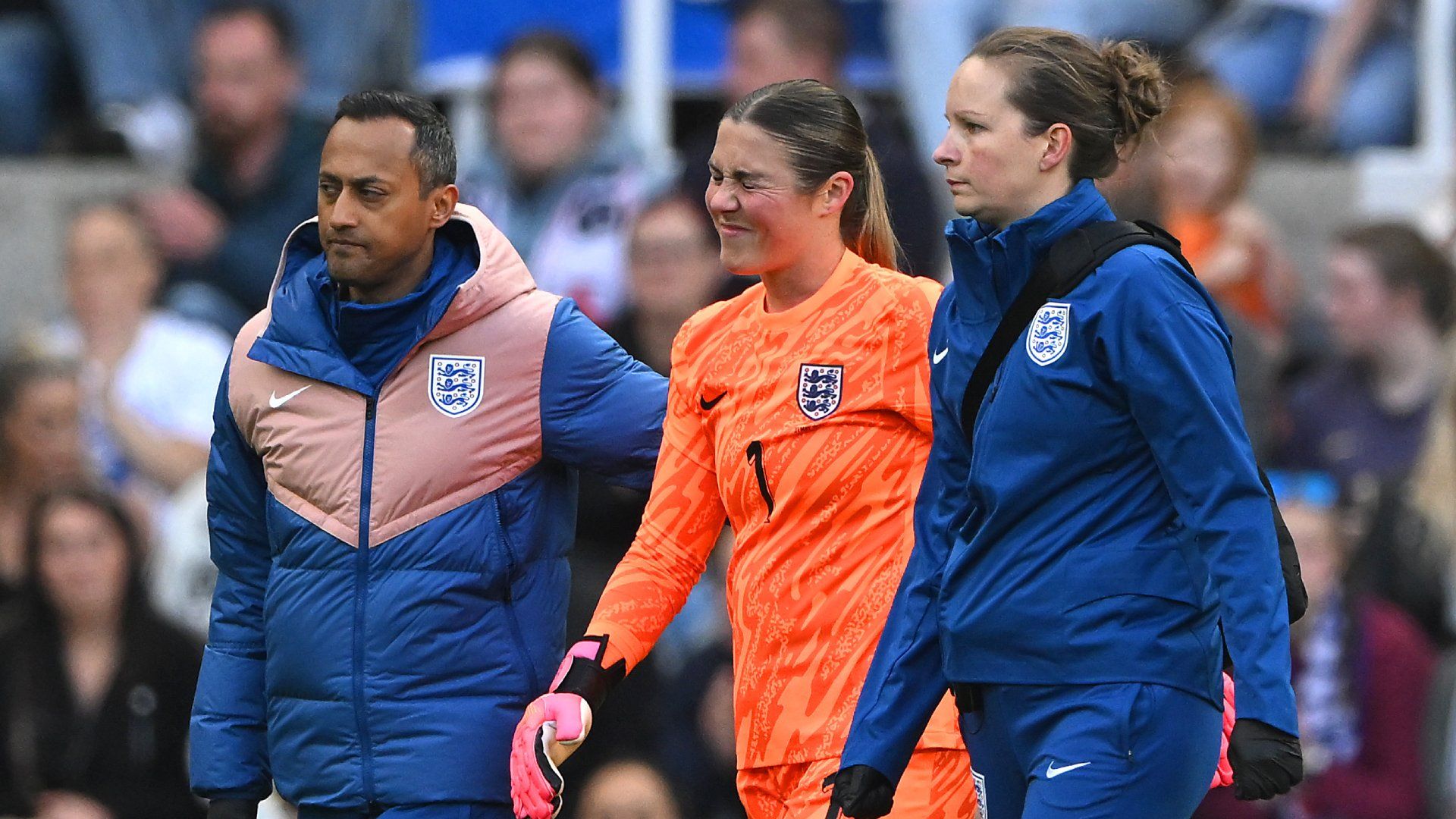 Mary Earps injury England France 2024