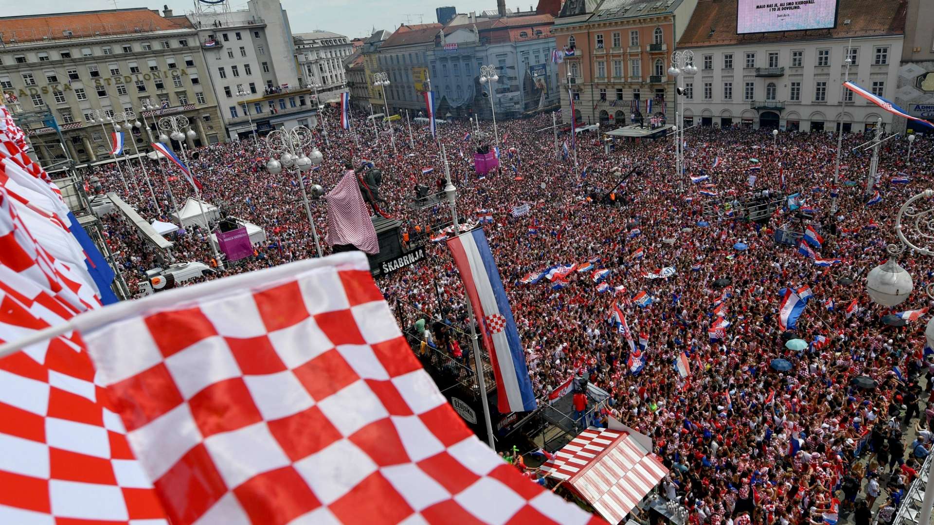 croatia fans zagreb - 16072018