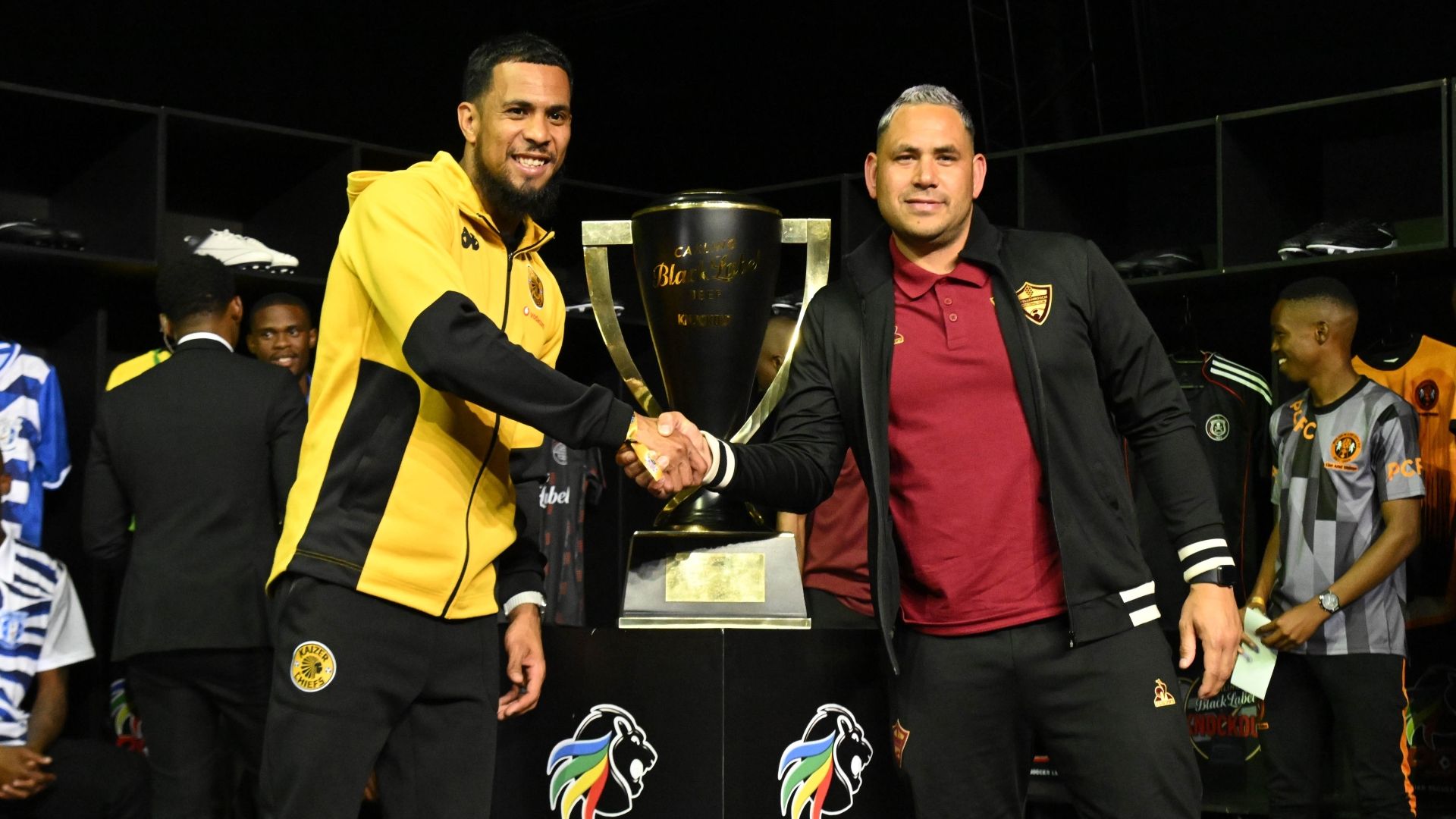 Brandon Petersen of Kaizer Chiefs and Lee-Raoul Langeveldt of Stellenbosch