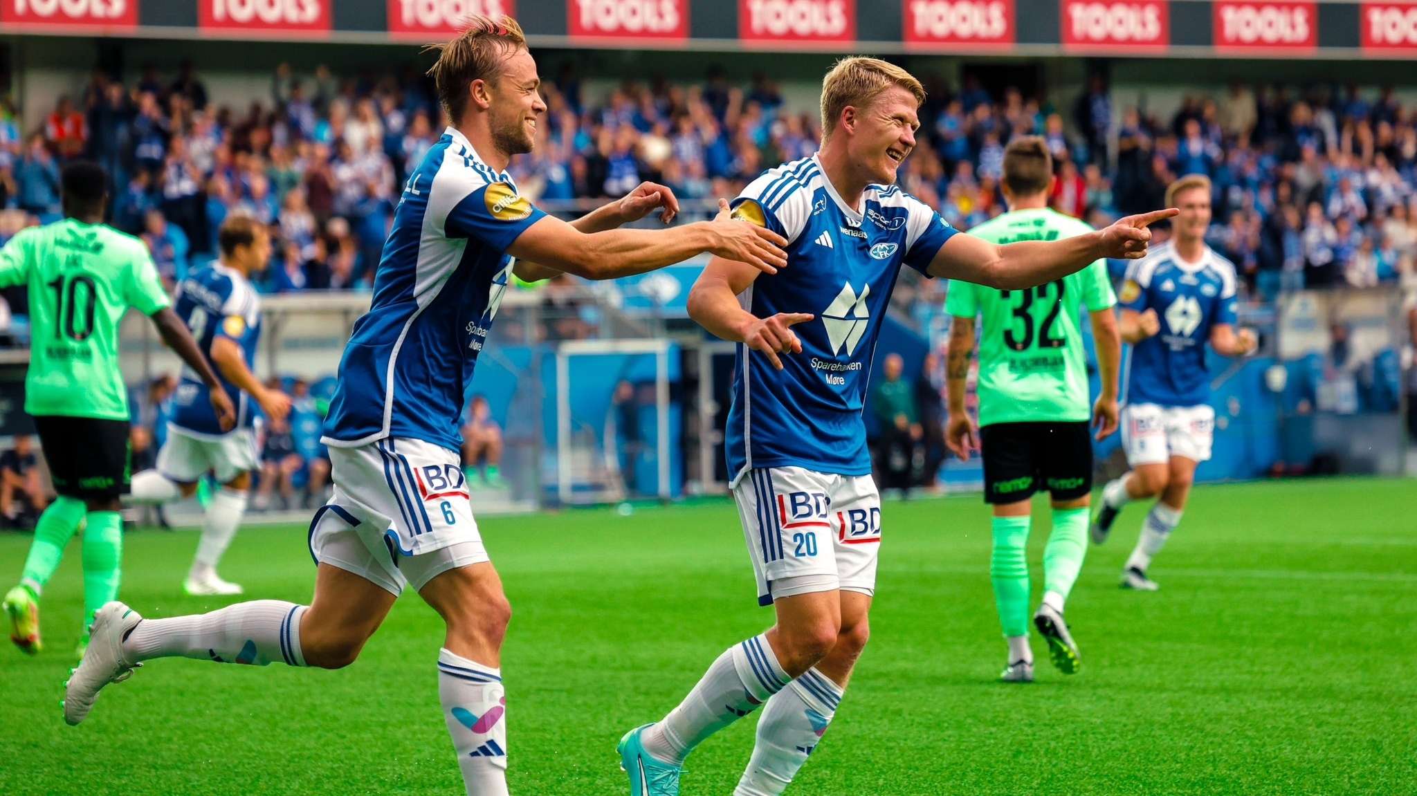 Molde v KÍ Klaksvík