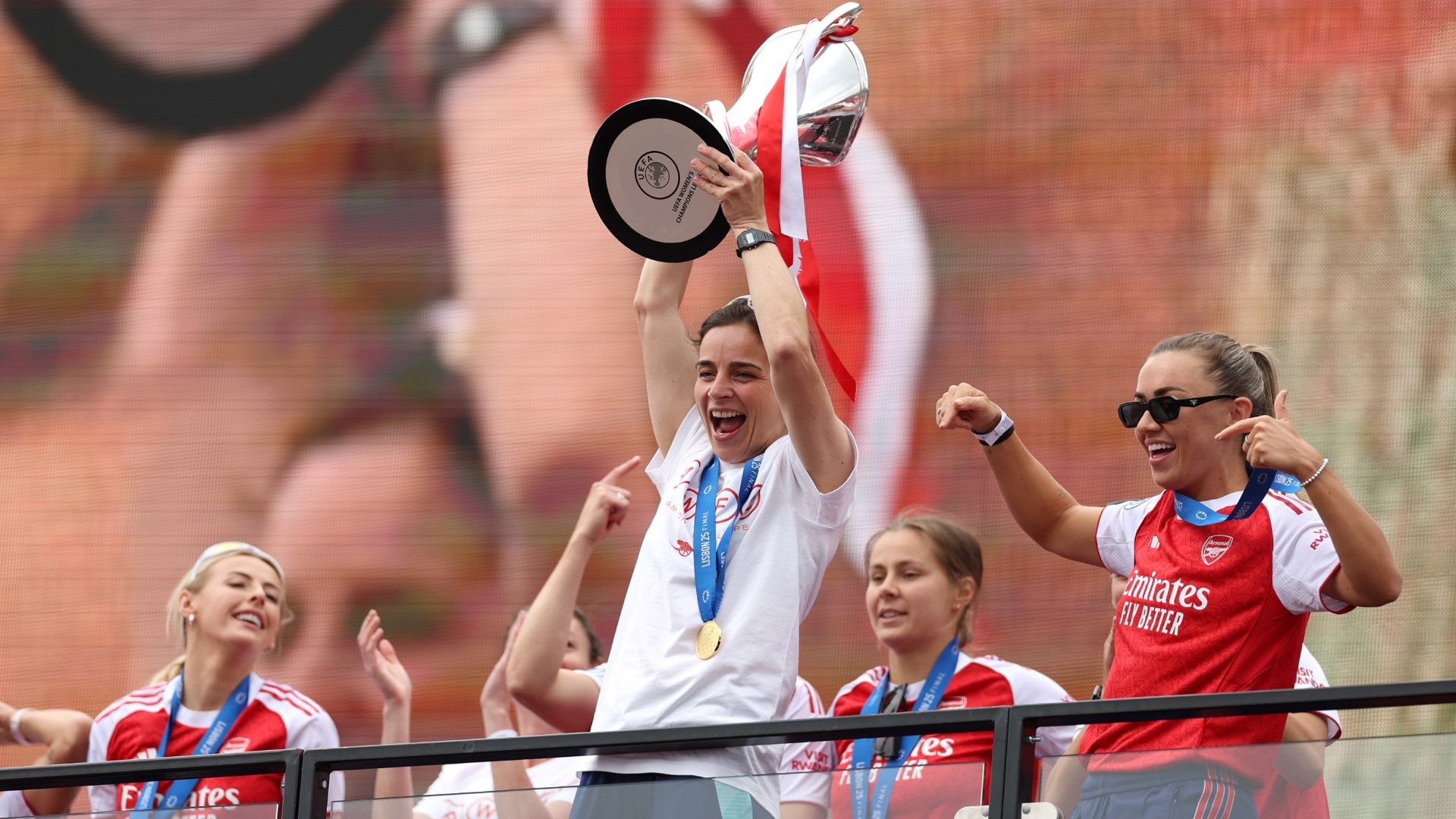 Renee Slegers Champions League trophy 2025