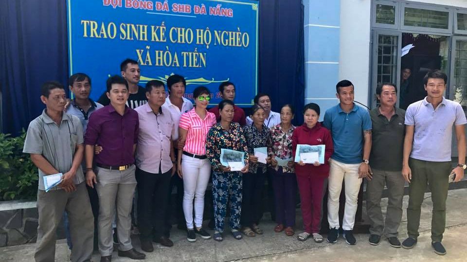 BLĐ SHB Đà Nẵng từ thiện