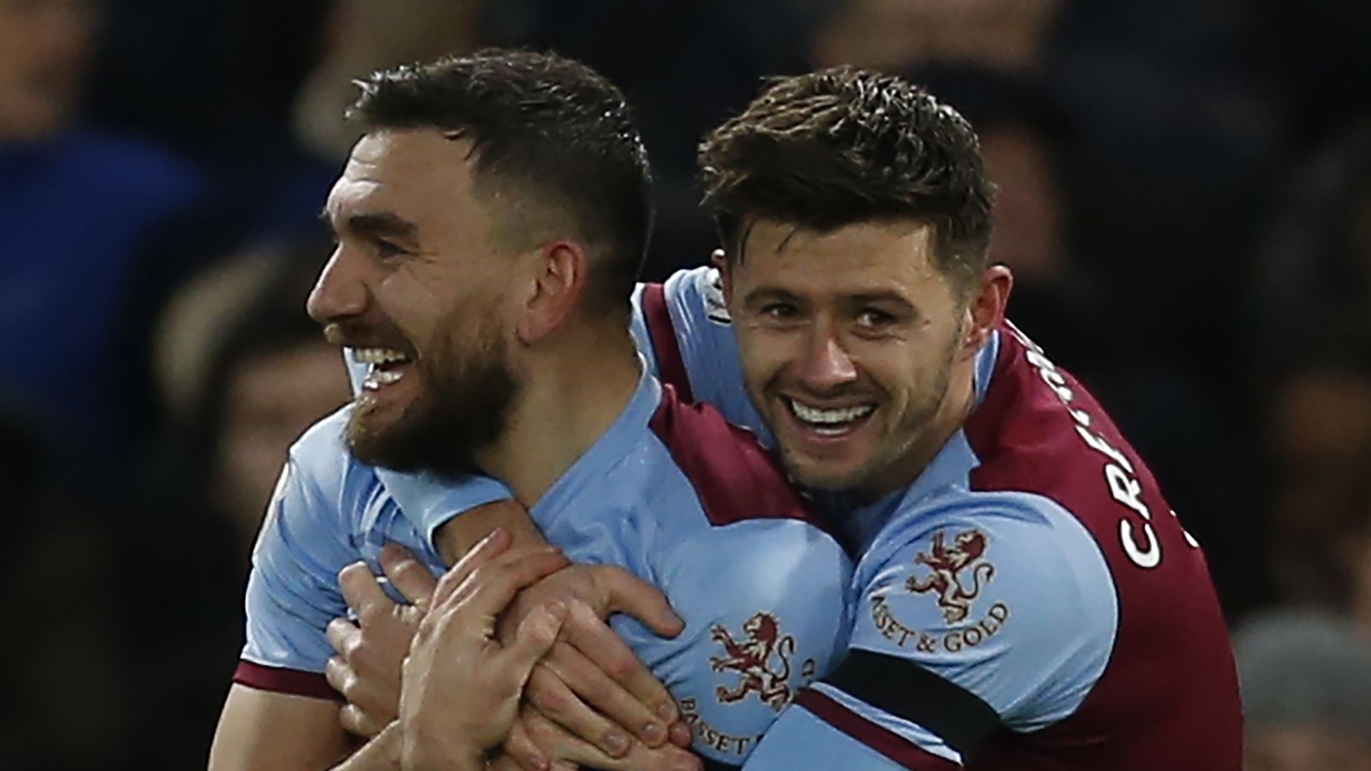 Aaron Cresswell celebrates vs Chelsea