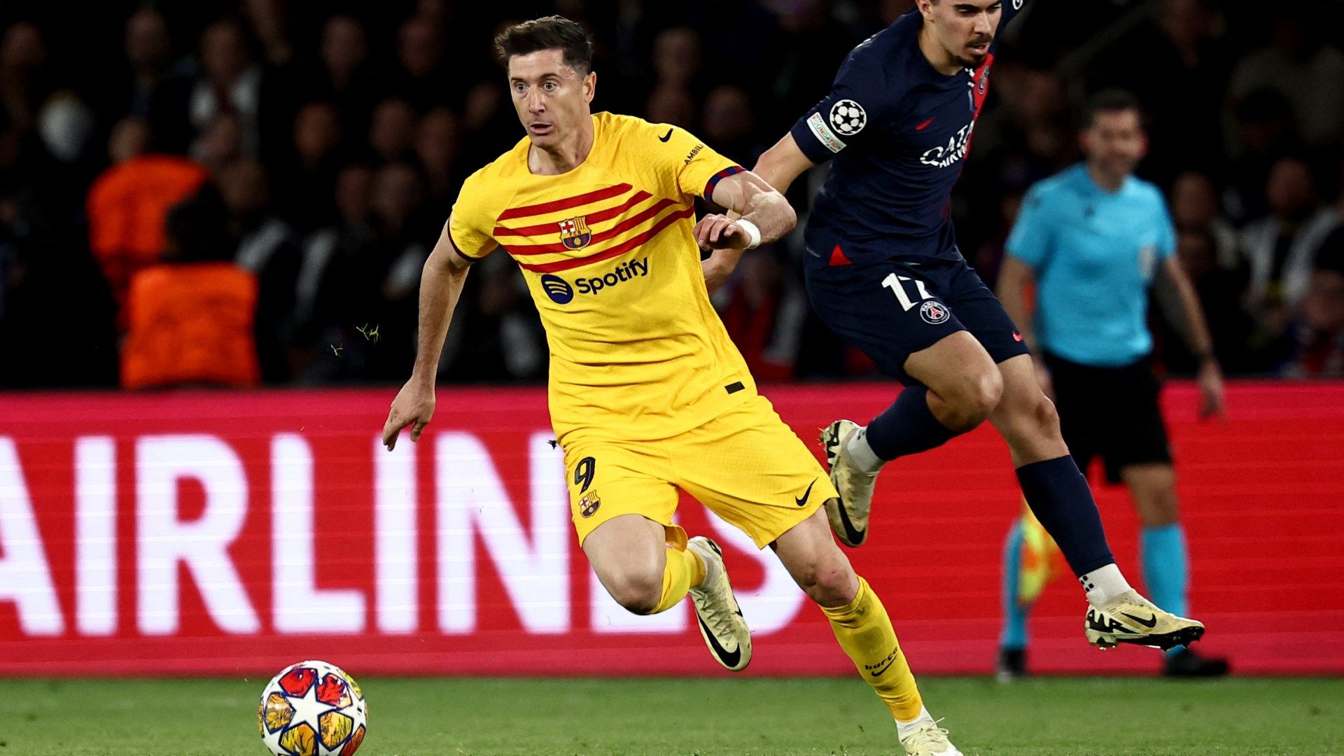 Robert Lewandowski Barcelona 2023-24