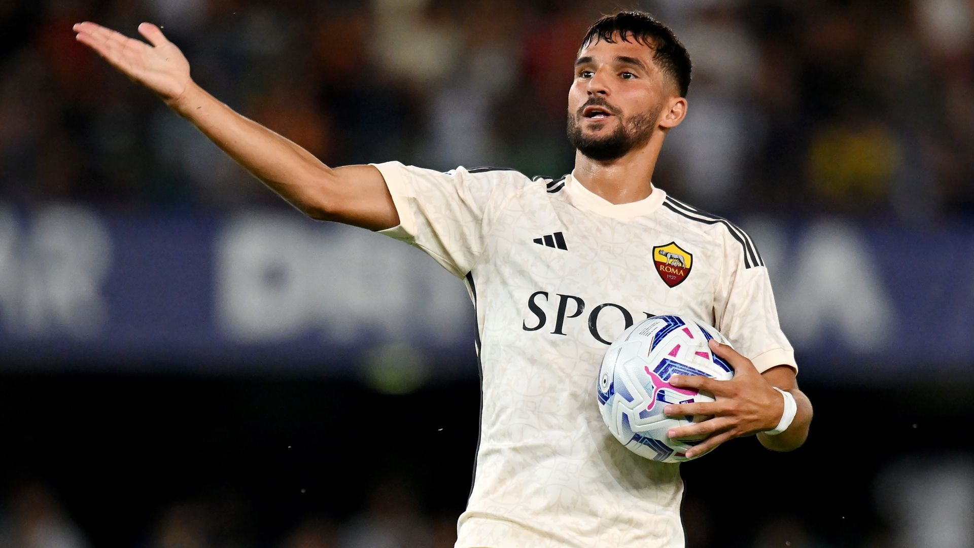 Houssem Aouar Roma 2023-2024