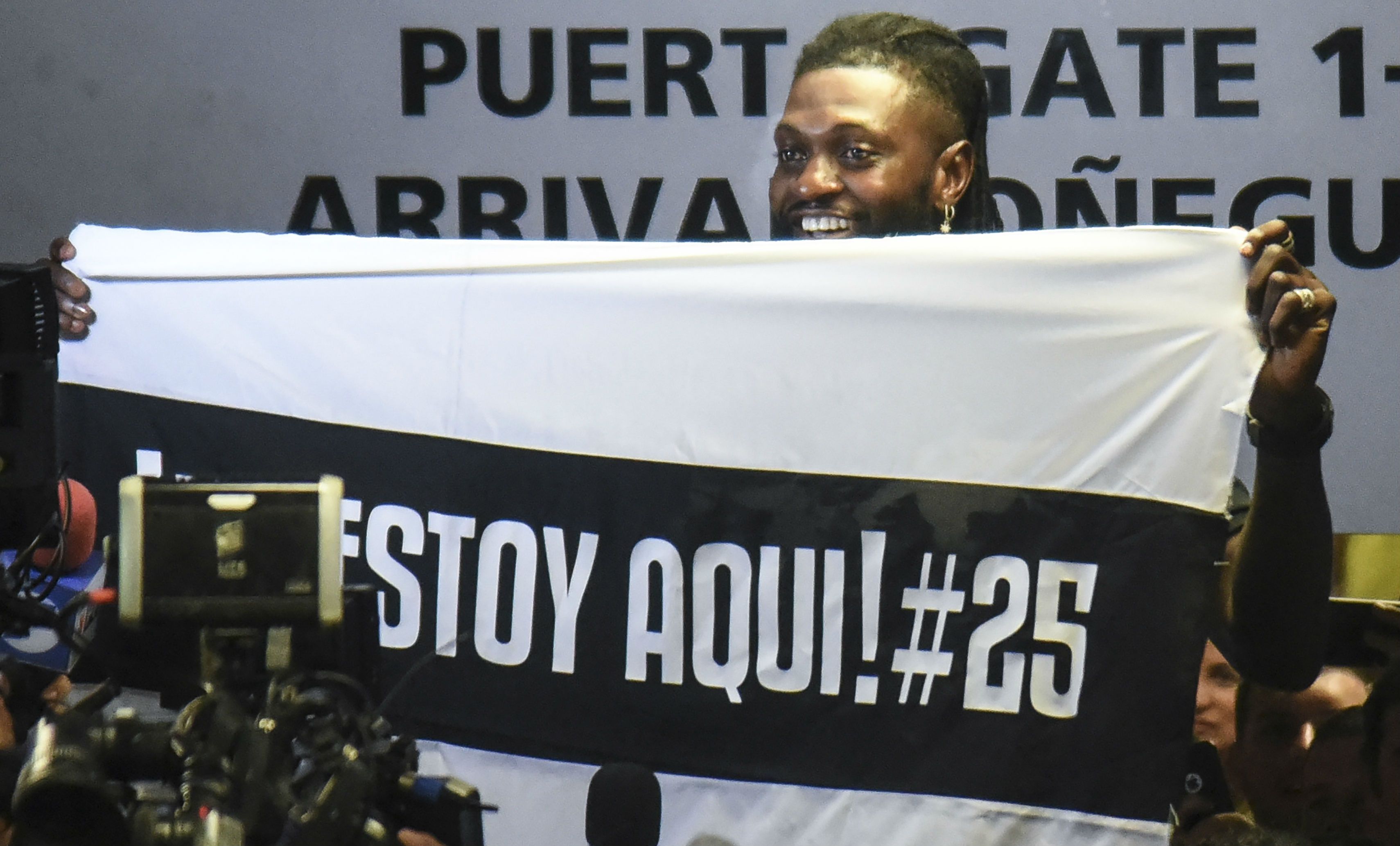 Adebayor Olimpia (Paraguay) 14-02-20