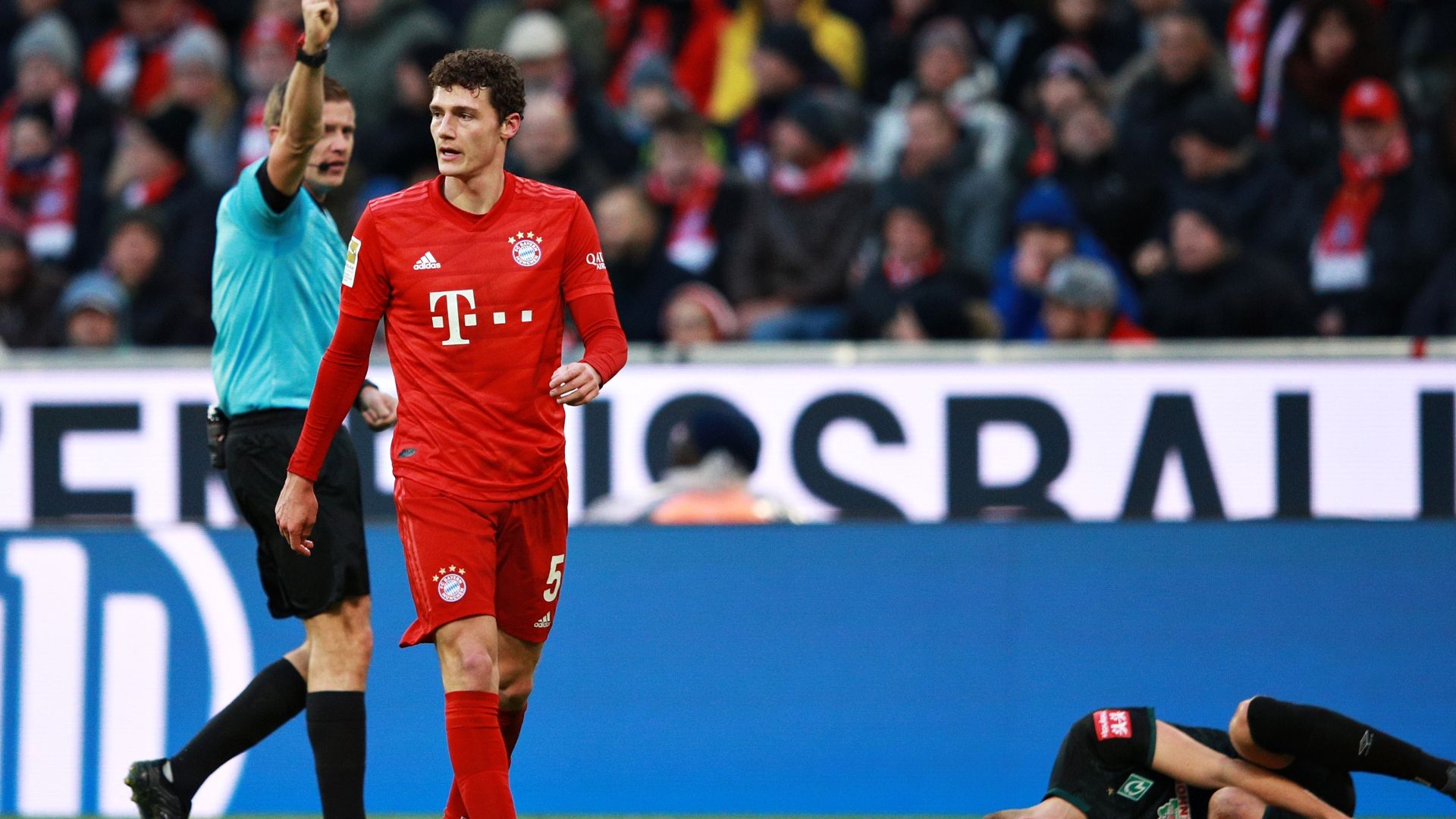 Benjamin Pavard Bayern 14122019