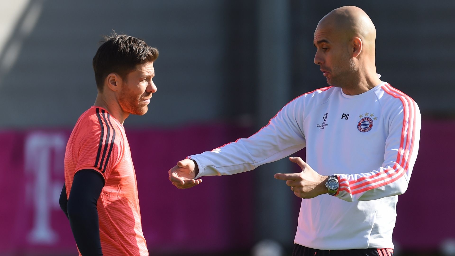 Xabi Alonso Pep Guardiola Bayern Munich 2016