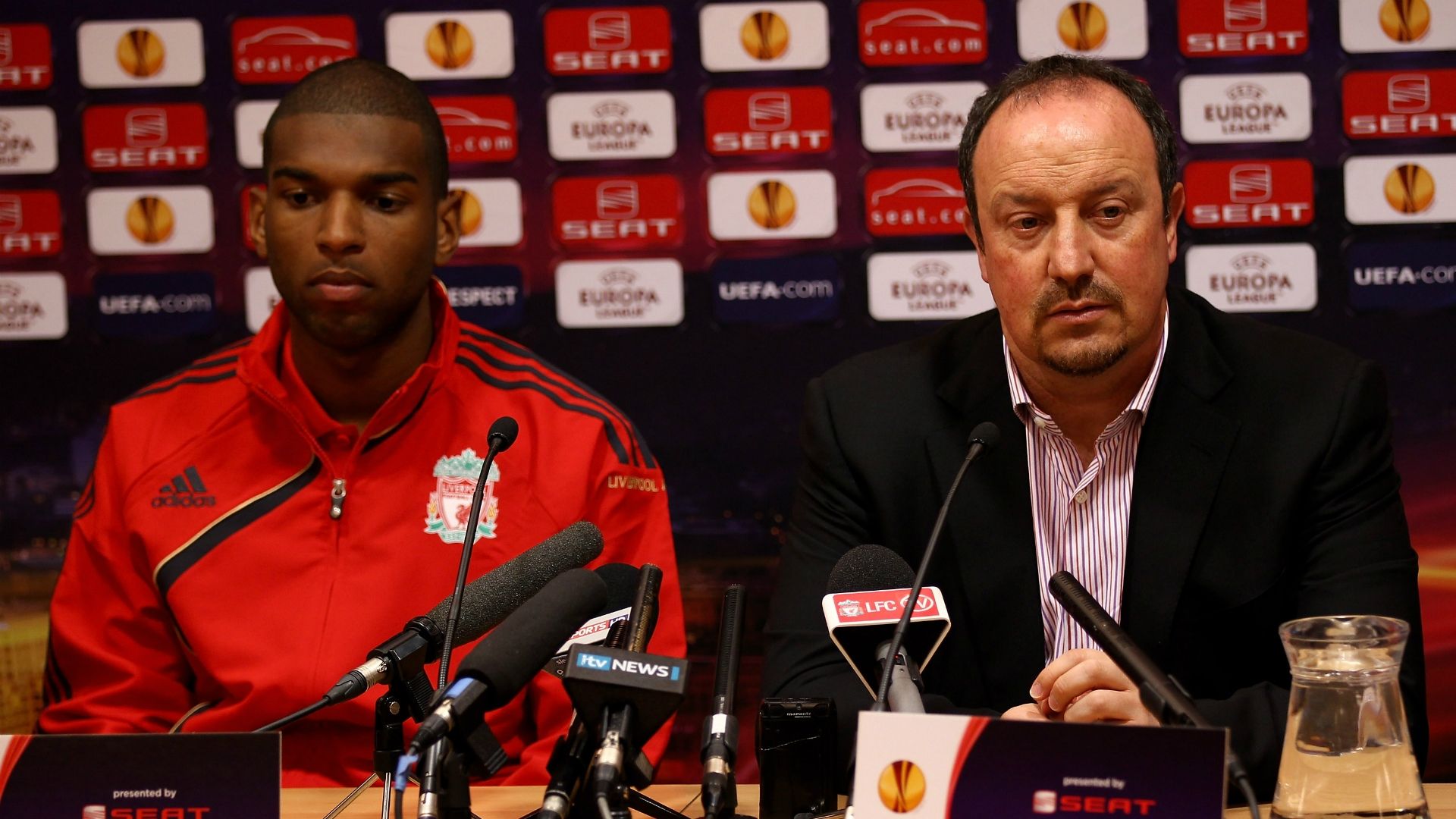 Ryan Babel Rafa Benitez Liverpool 28042010