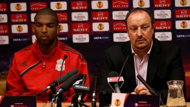 Ryan Babel Rafa Benitez Liverpool 28042010