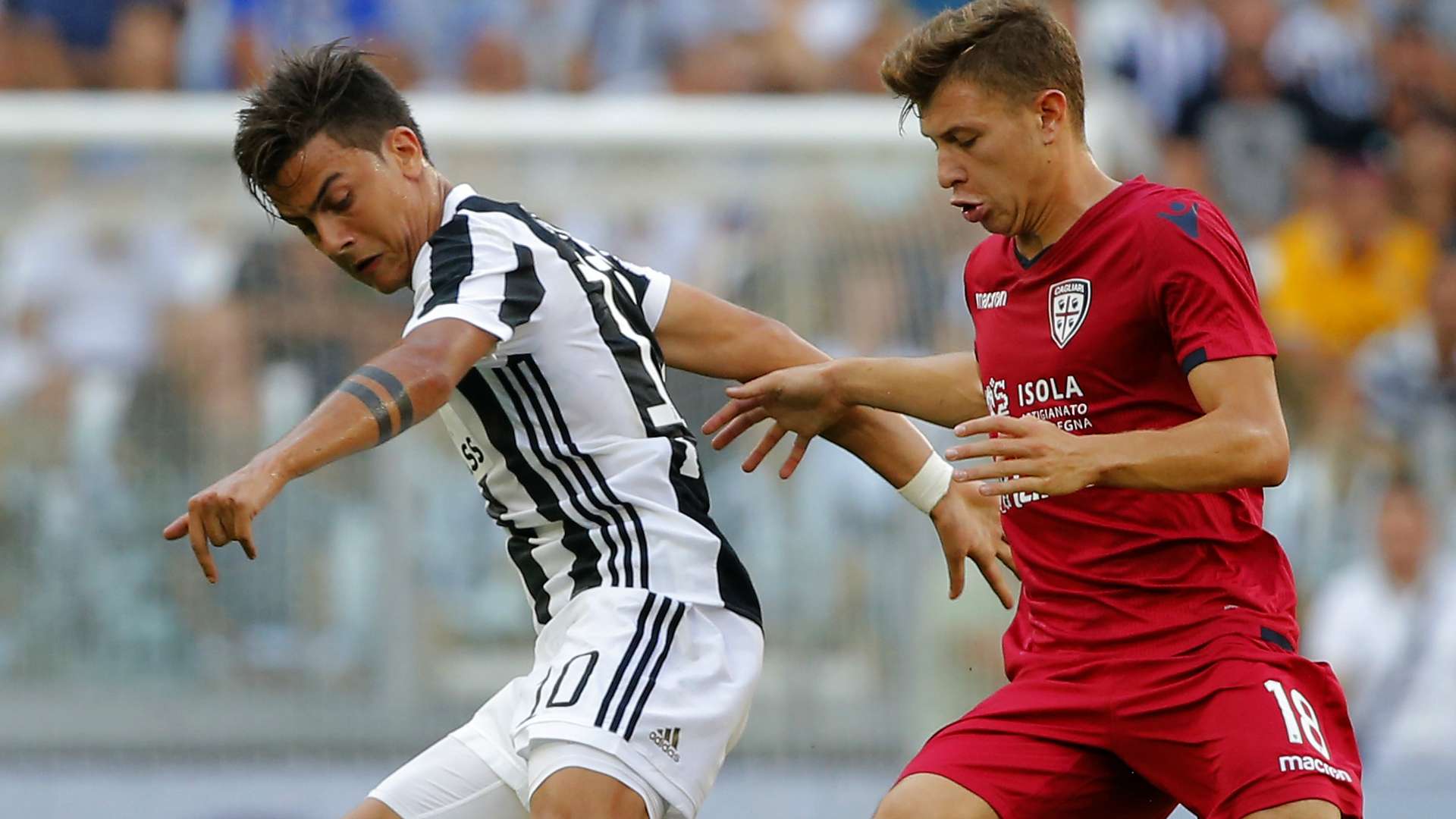 Dybala Barella Juventus Cagliari Serie A