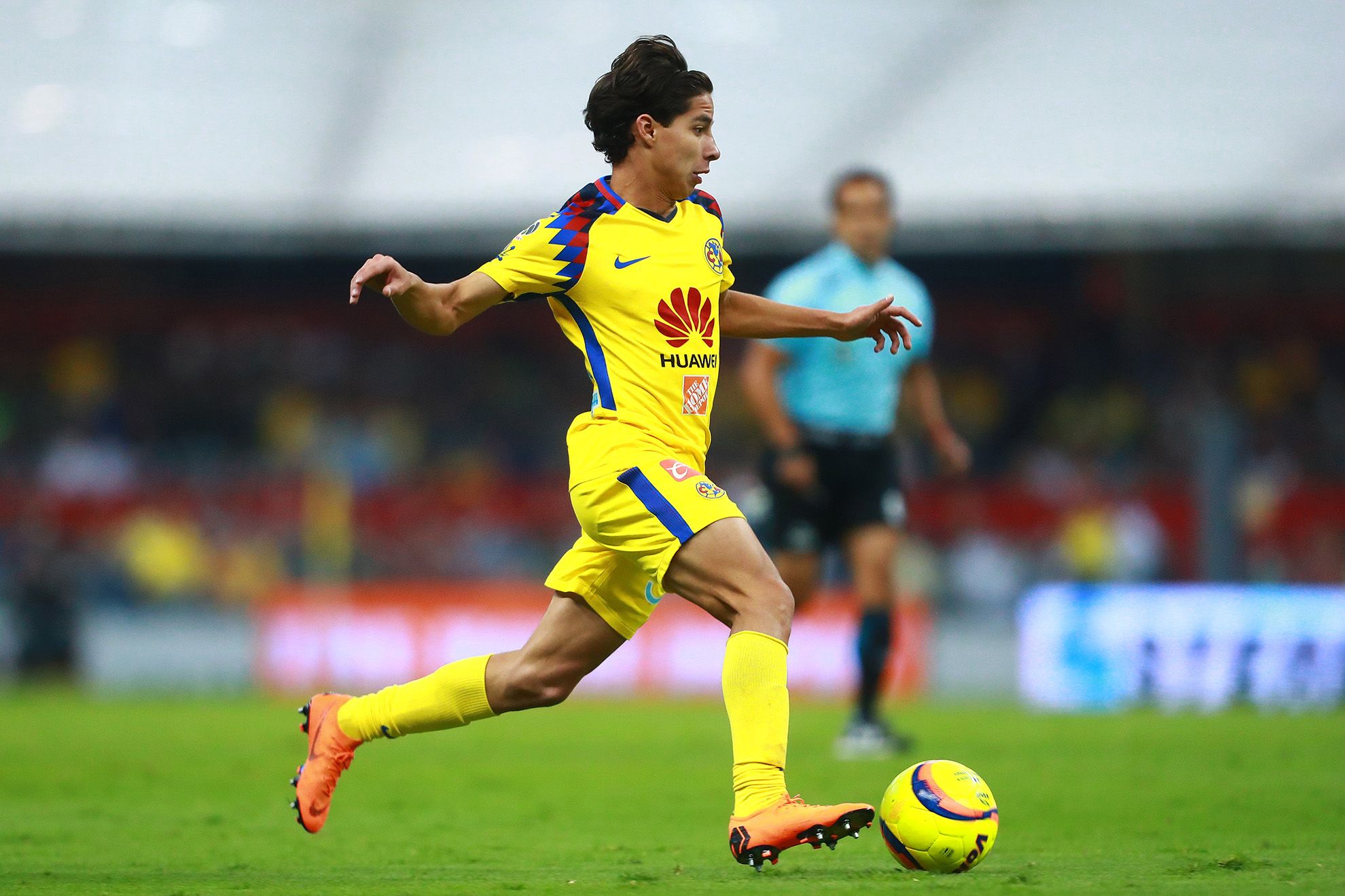 Diego Lainez