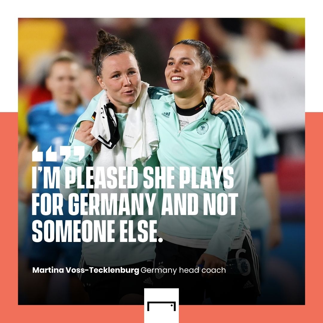 Lena Oberdorf Martina Voss-Tecklenburg Germany quote PS gfx 1:1