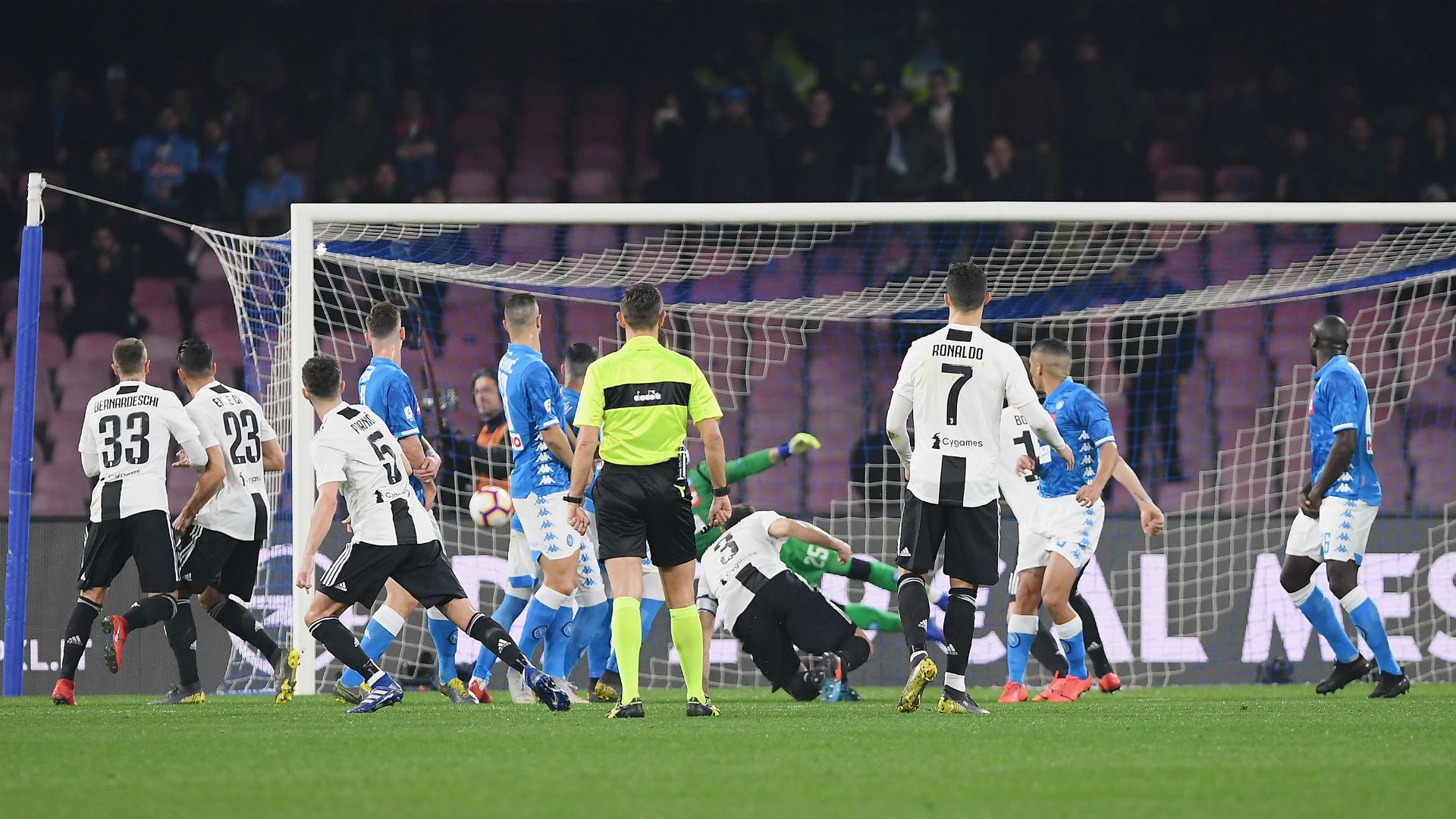 Pjanic Napoli Juventus Serie A