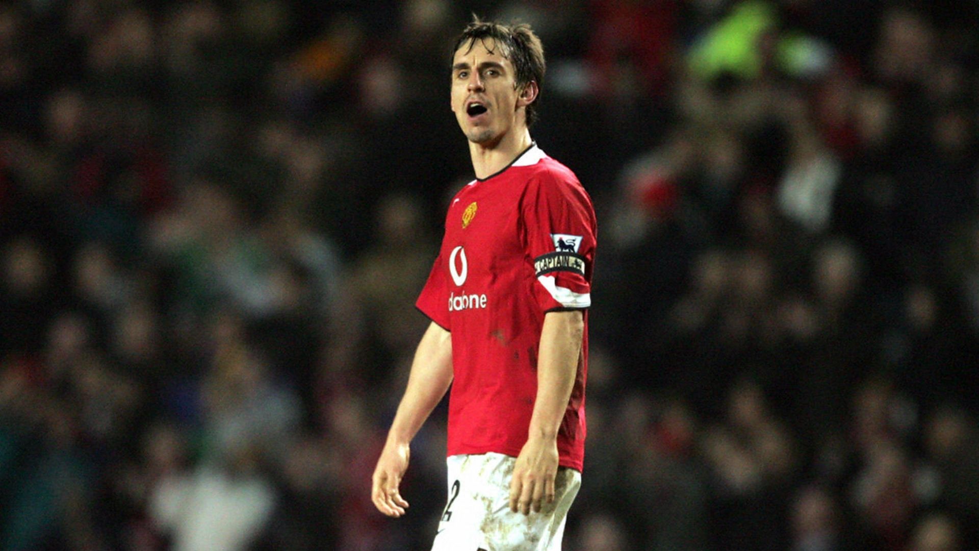 2006 - Man Utd 1-0 Liverpool - Gary Neville celebrates