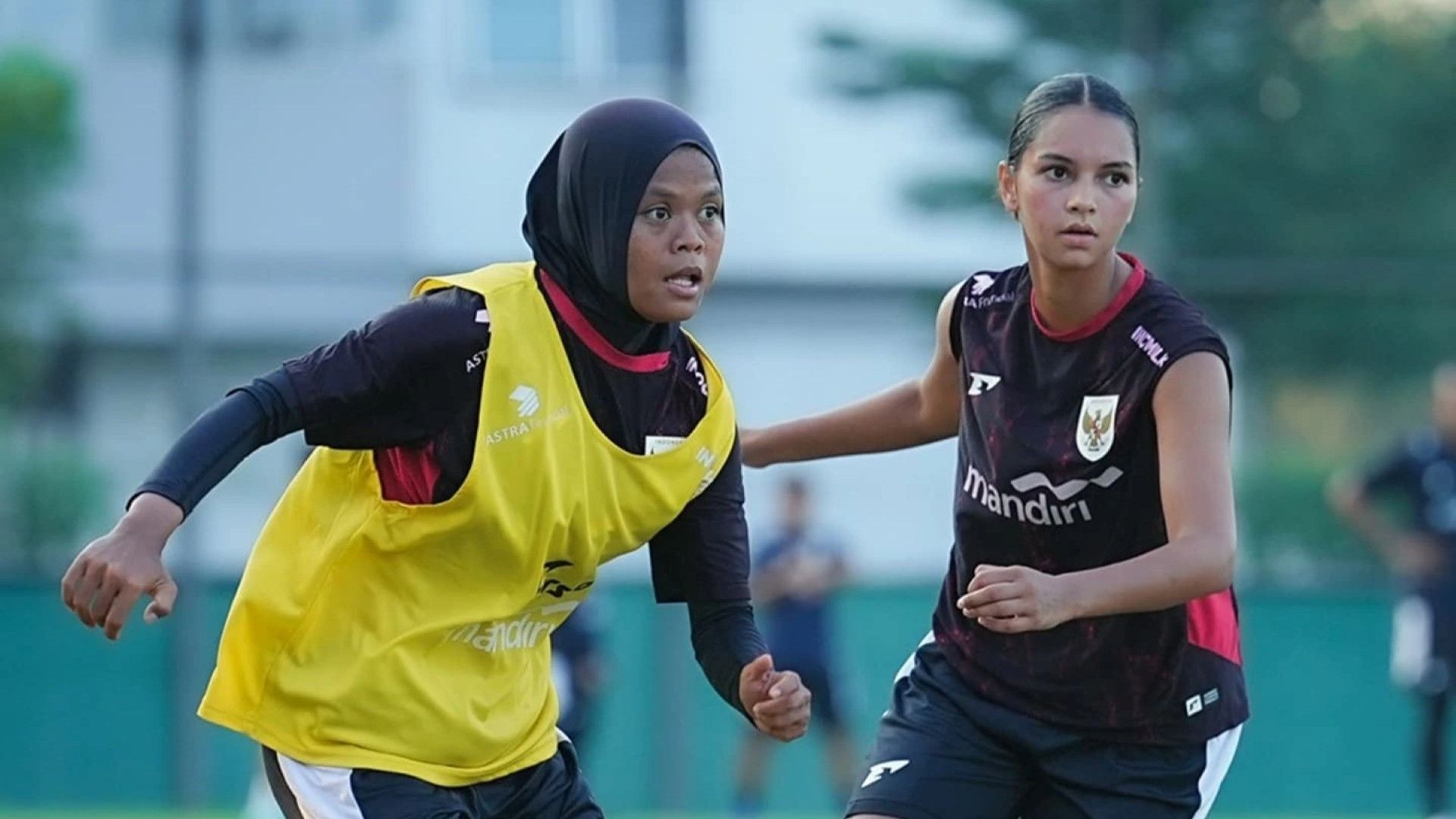 Latihan Timnas Wanita Indonesia