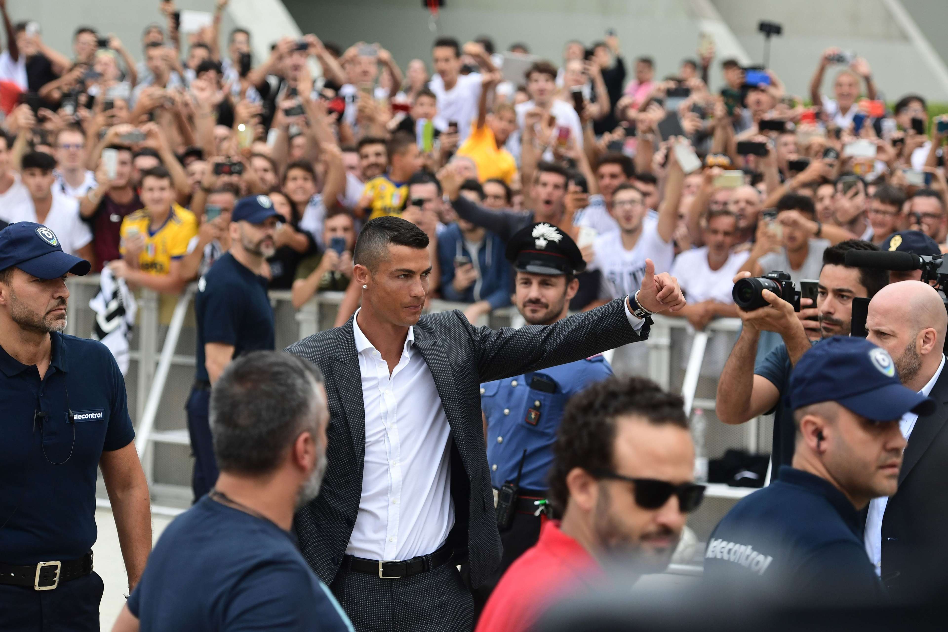 Ronaldo arriving J Medical Center