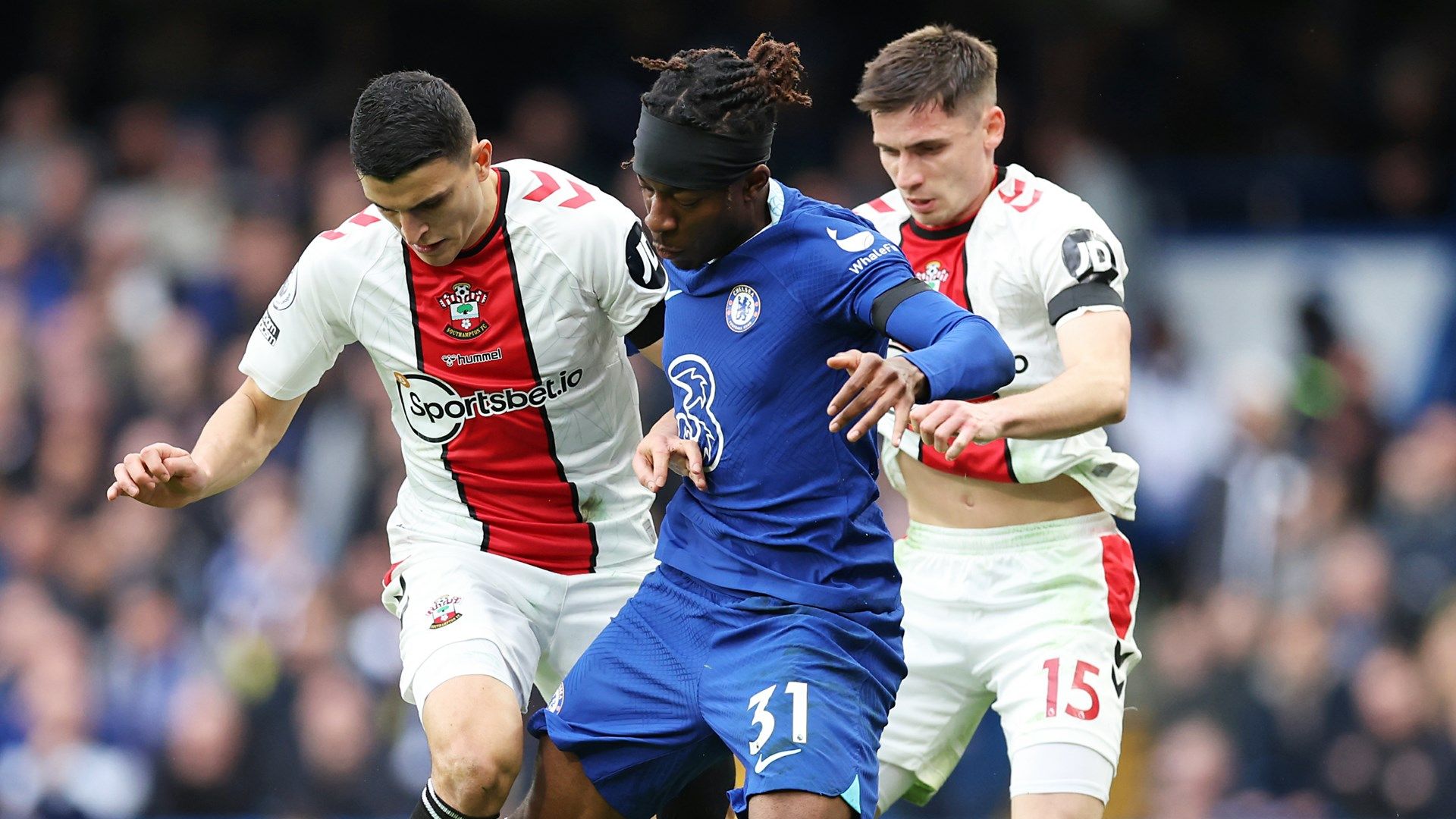 Noni Madueke battles for possession in Chelsea's loss to Southampton 2022-23