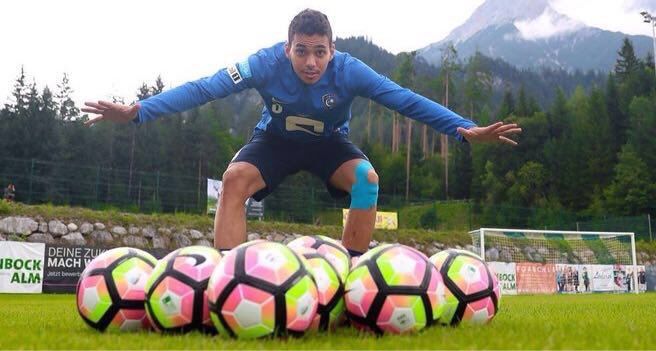 AL HILAL CARLOS EDWARDO