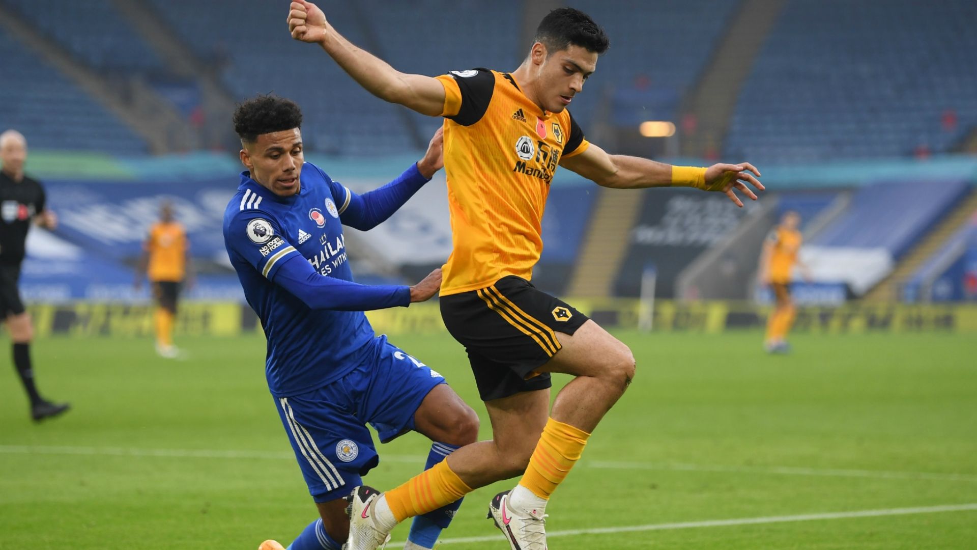 Raúl Jiménez Wolves Leicester