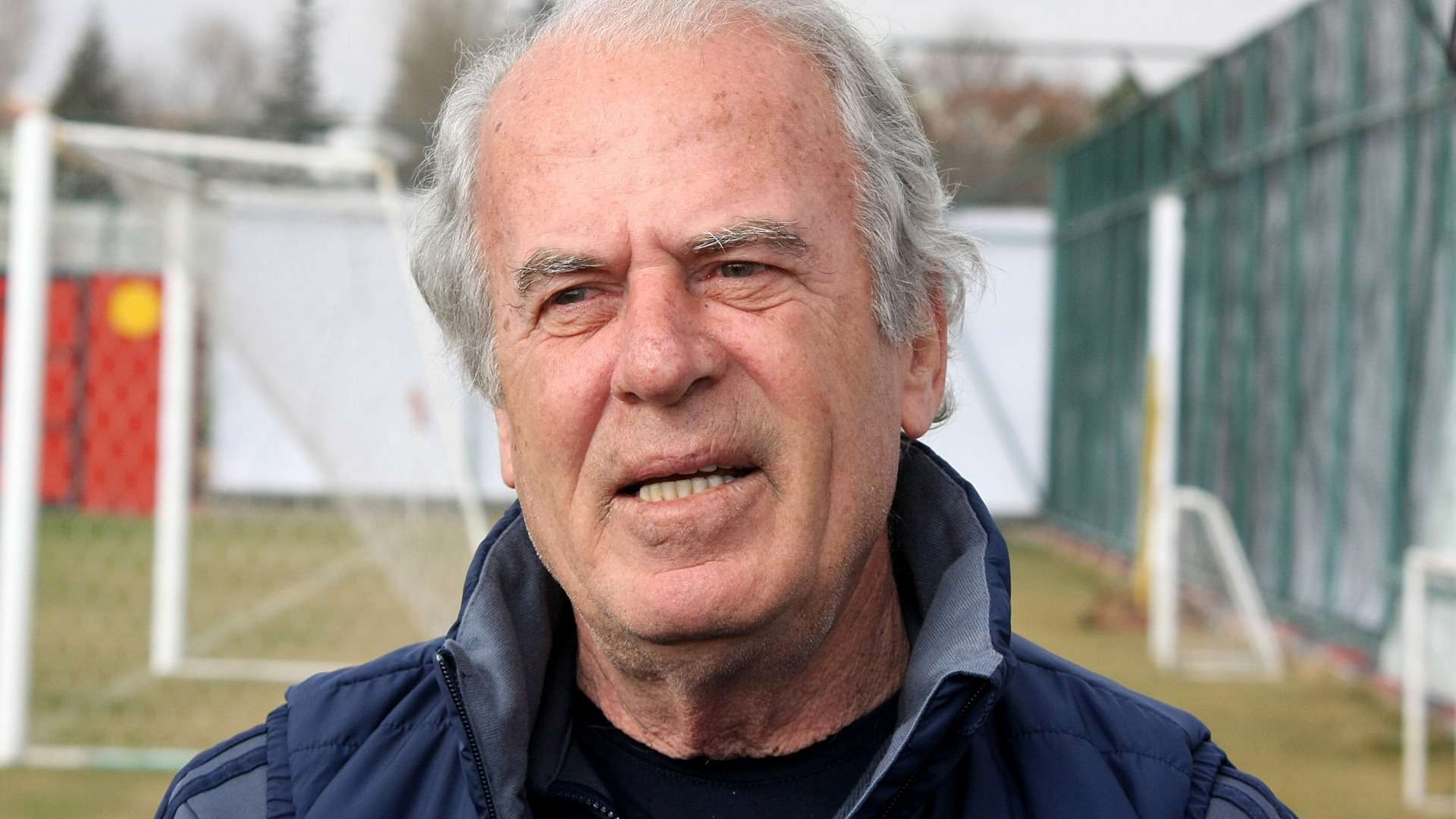 Mustafa Denizli Eskisehirspor