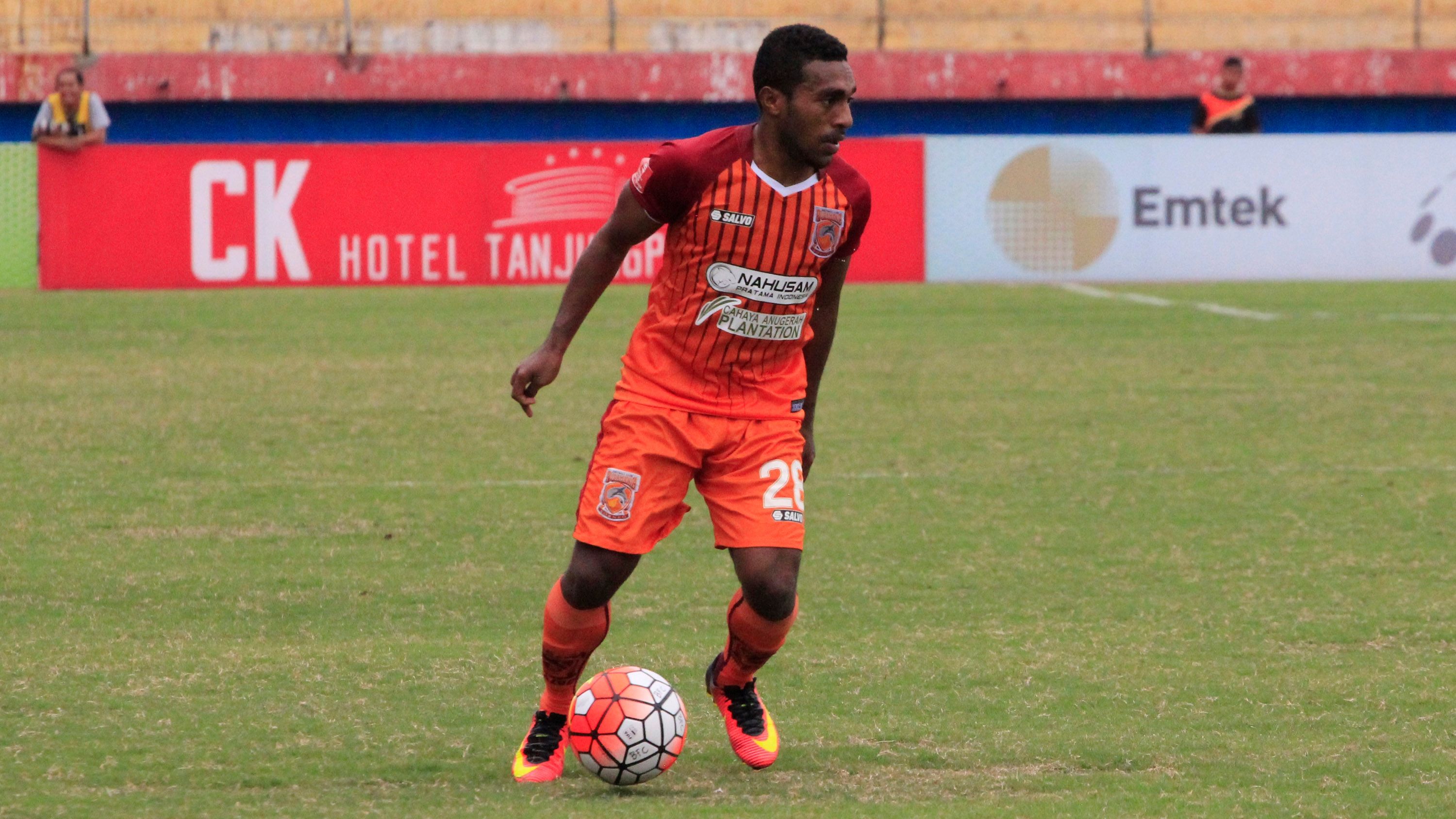 Terens Puhiri - Pusamania Borneo FC