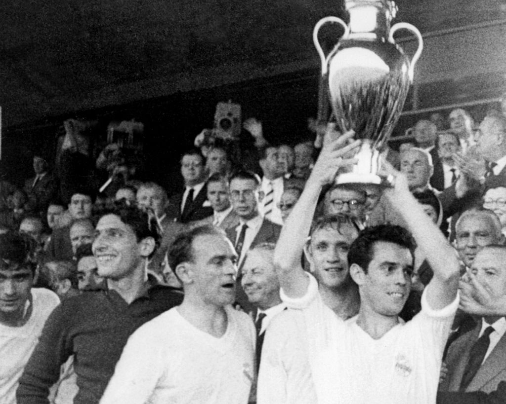 Jose Santamaria Rogelio Dominguez Alfredo Di Stefano Real Madrid Reims 2-0 European Champions Cup Final 05031959