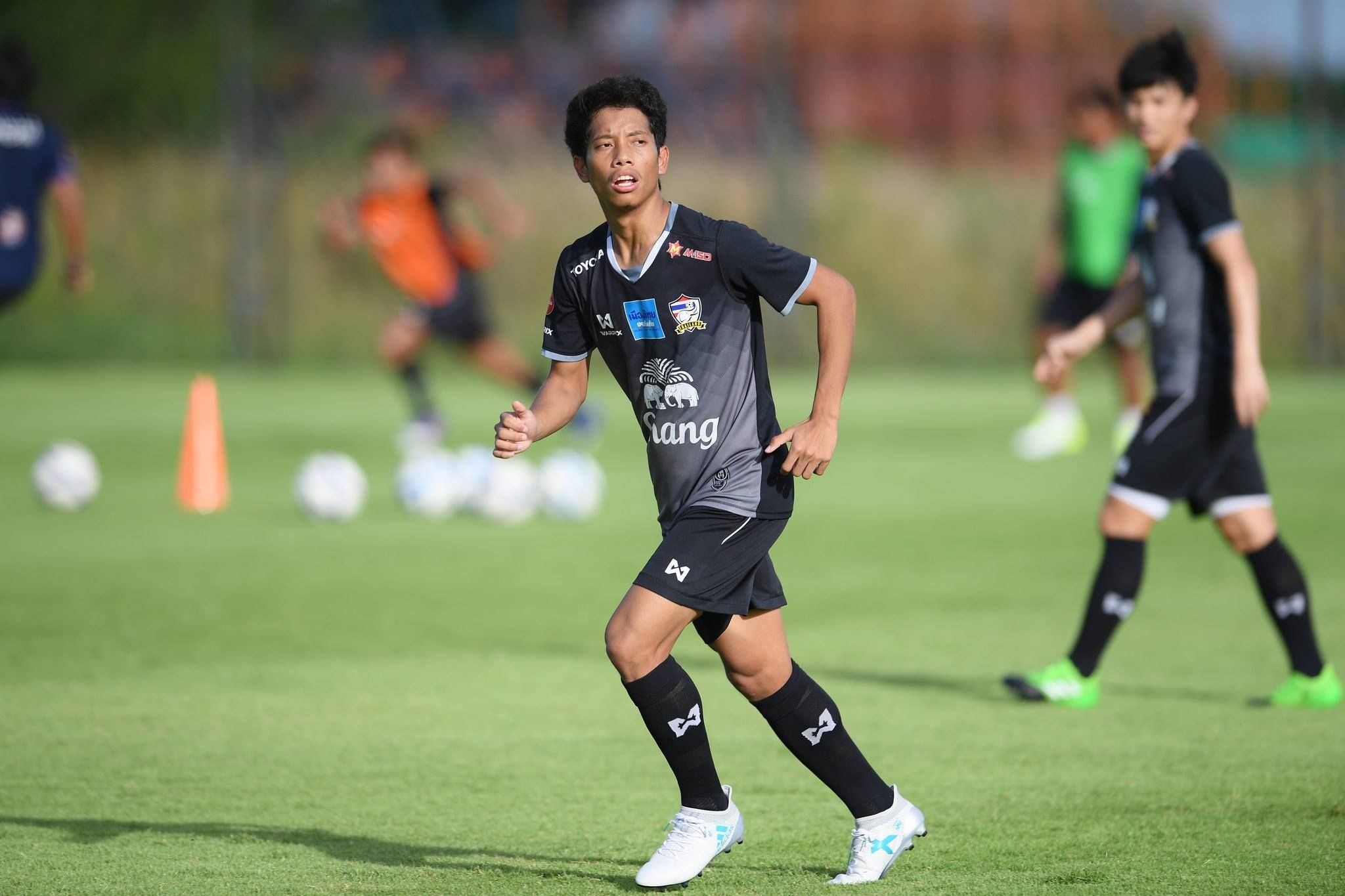 ธนาสิทธิ์ ศิริผลา