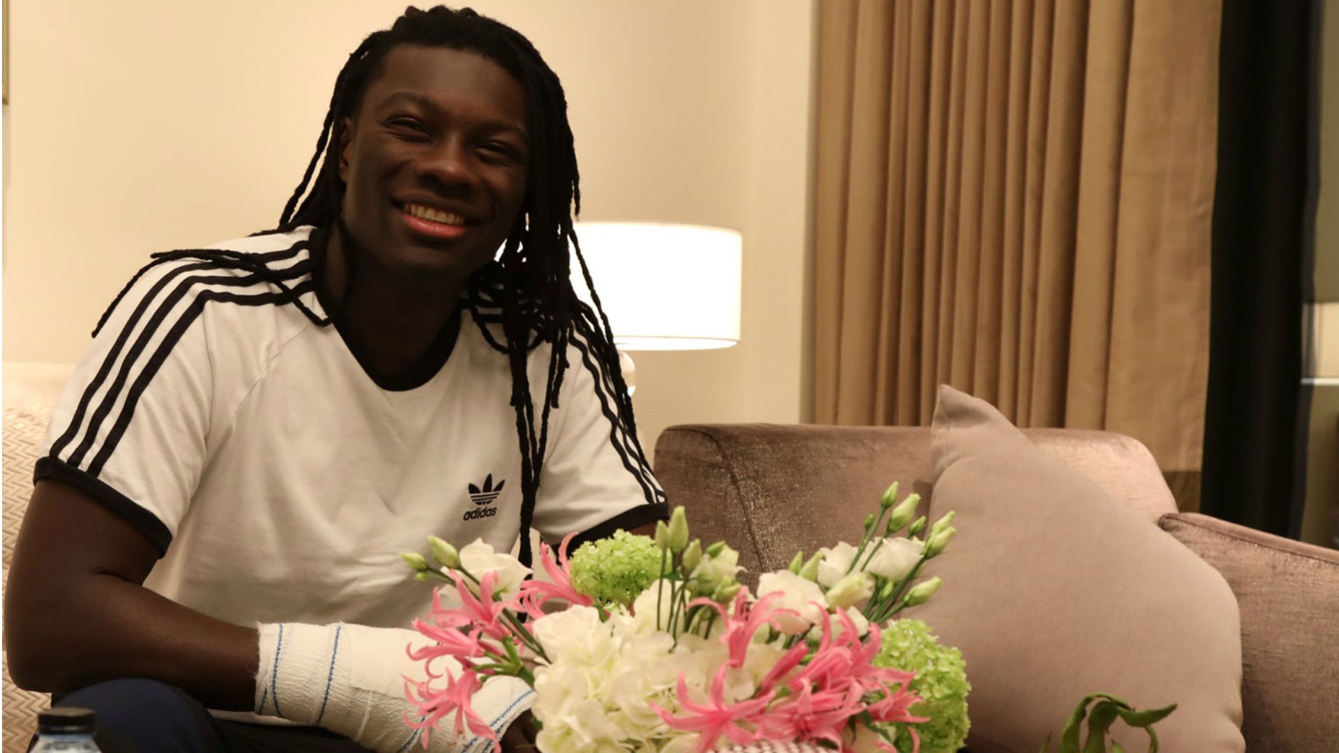 Bafetimbi Gomis Al Hilal COD Interview حوار بافيتيمبي جوميس الهلال كول أوف ديوتي
