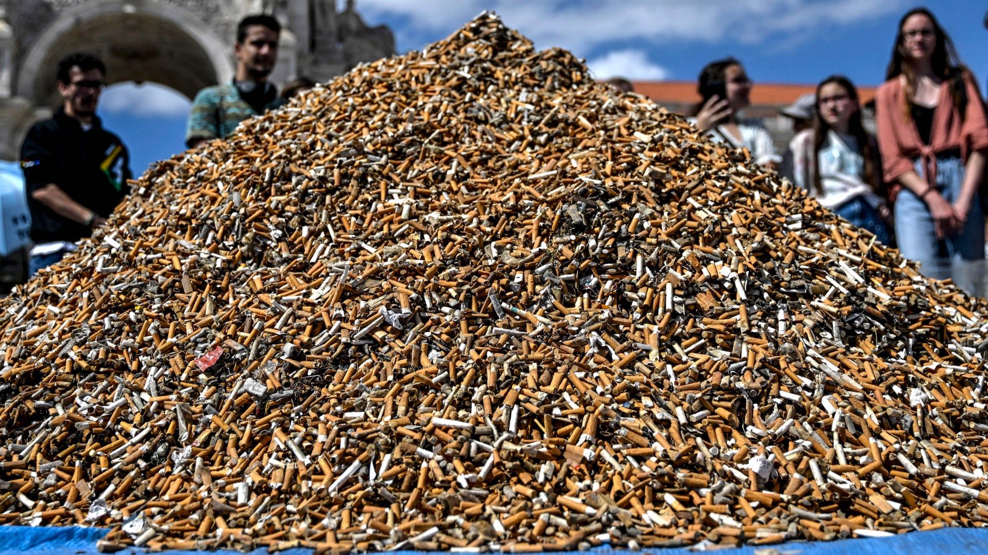 Cigarette waste 