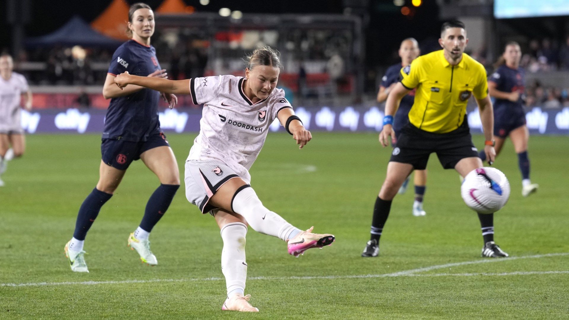 Kennedy Fuller Angel City 2025