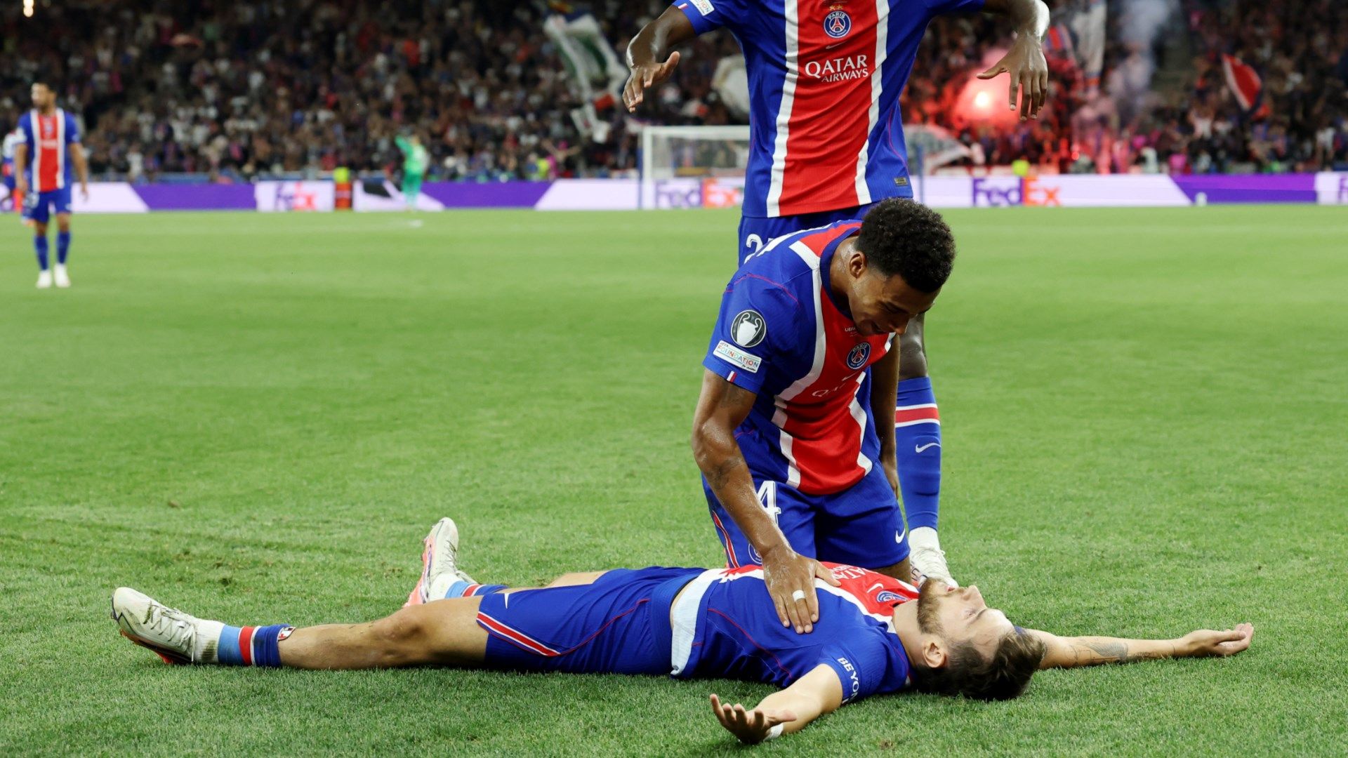 PSG Aston Villa