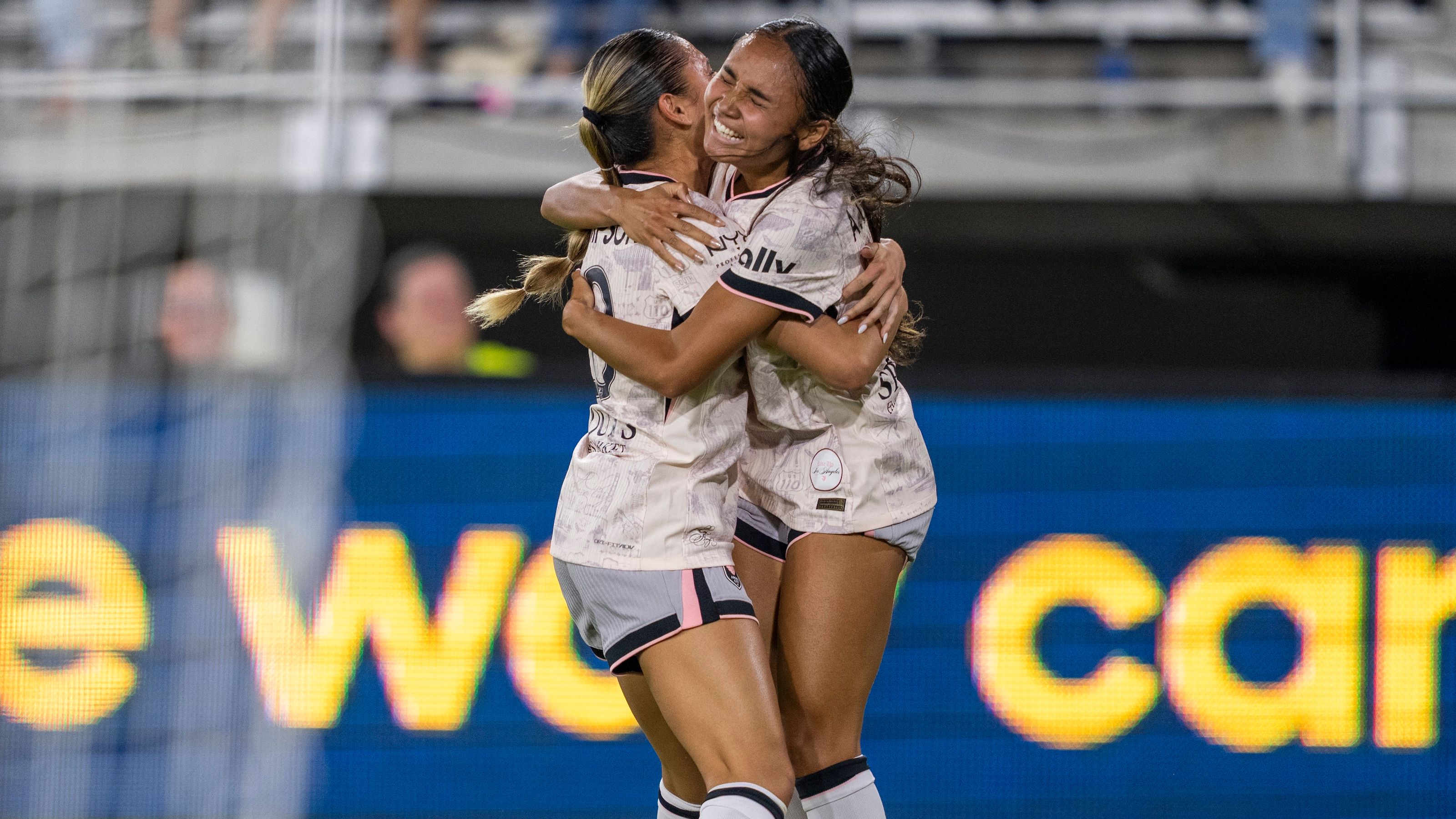 Alyssa Thompson, Gisele Thompson Angel City