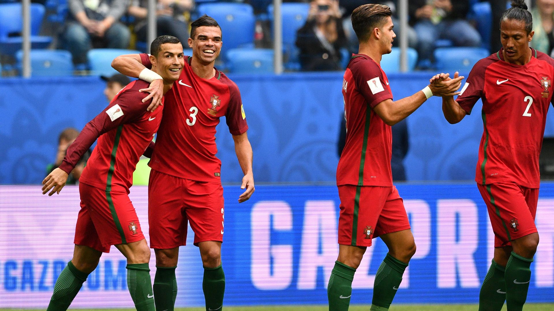 Cristiano Ronaldo Pepe Andre Silva Portugal New Zealand Neuseeland 24062017