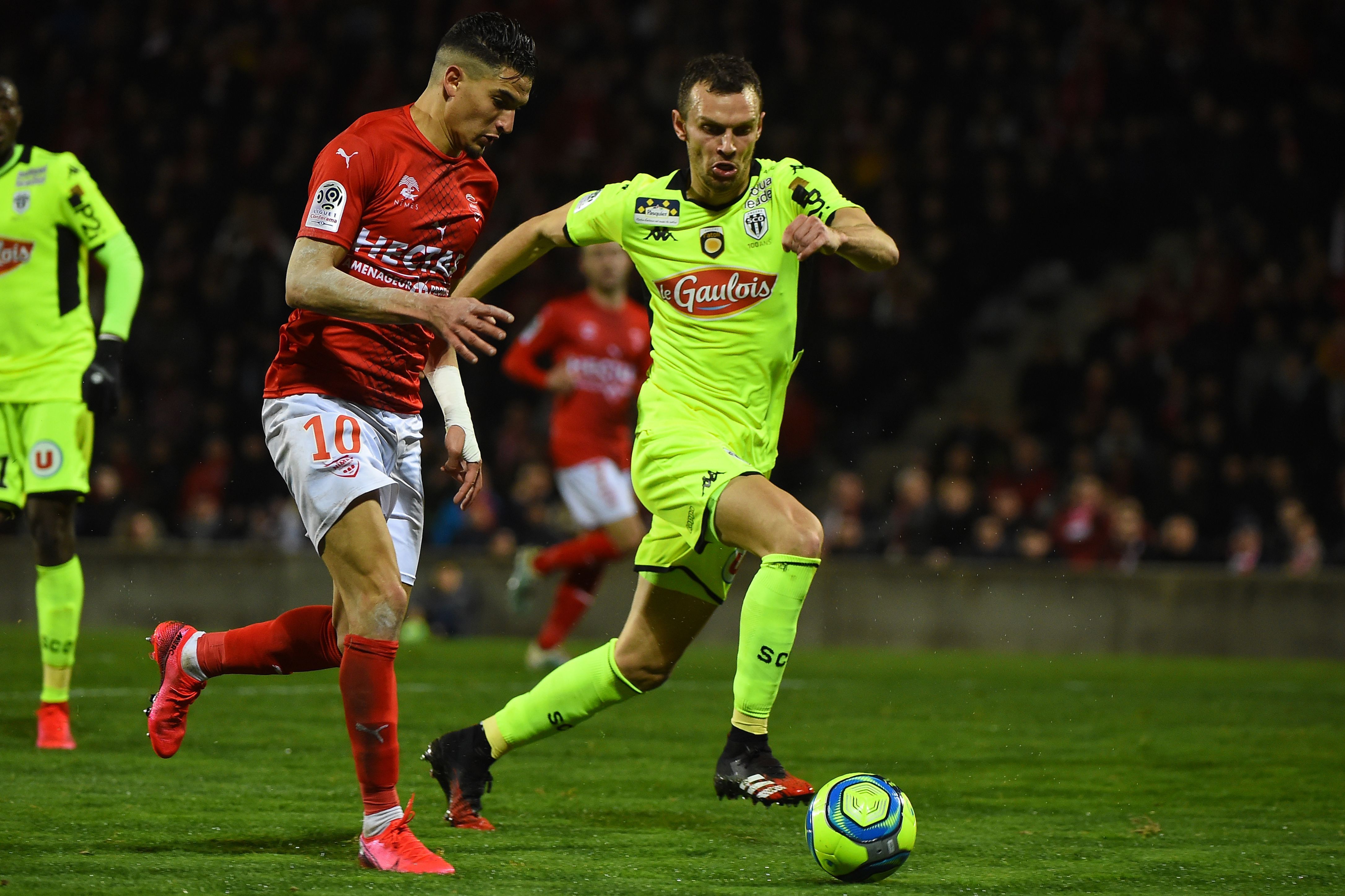 Zinedine Ferhat (Nîmes)