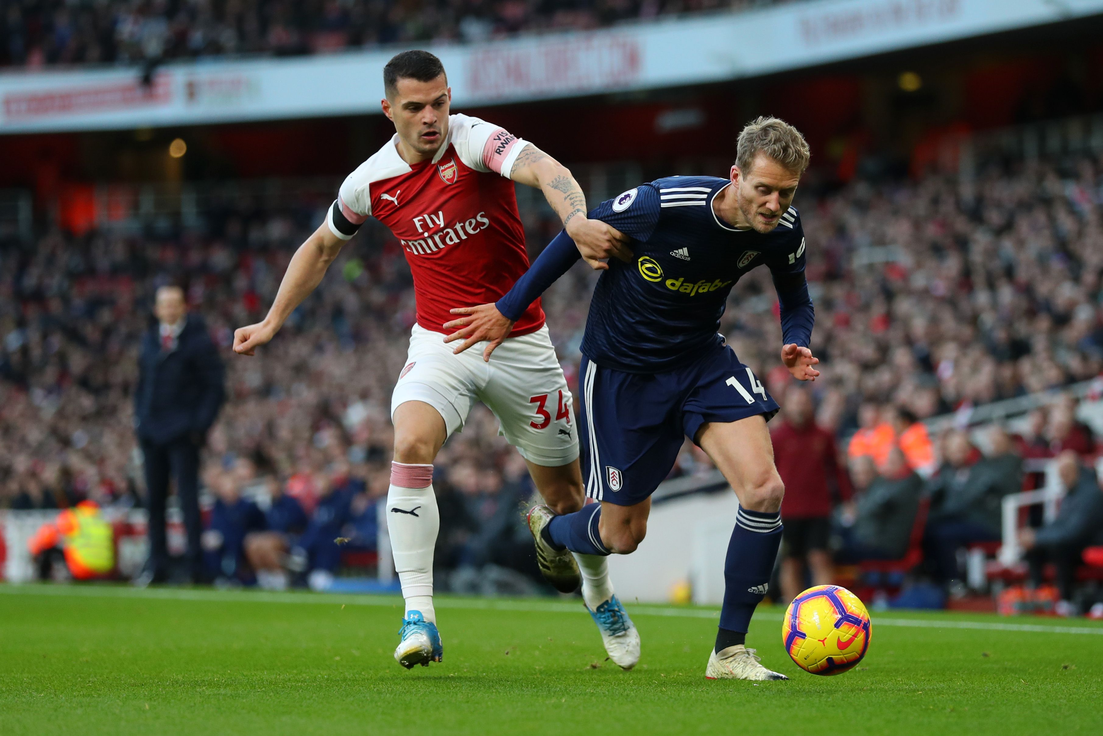 Xhaka Schürrle Fulham Arsenal