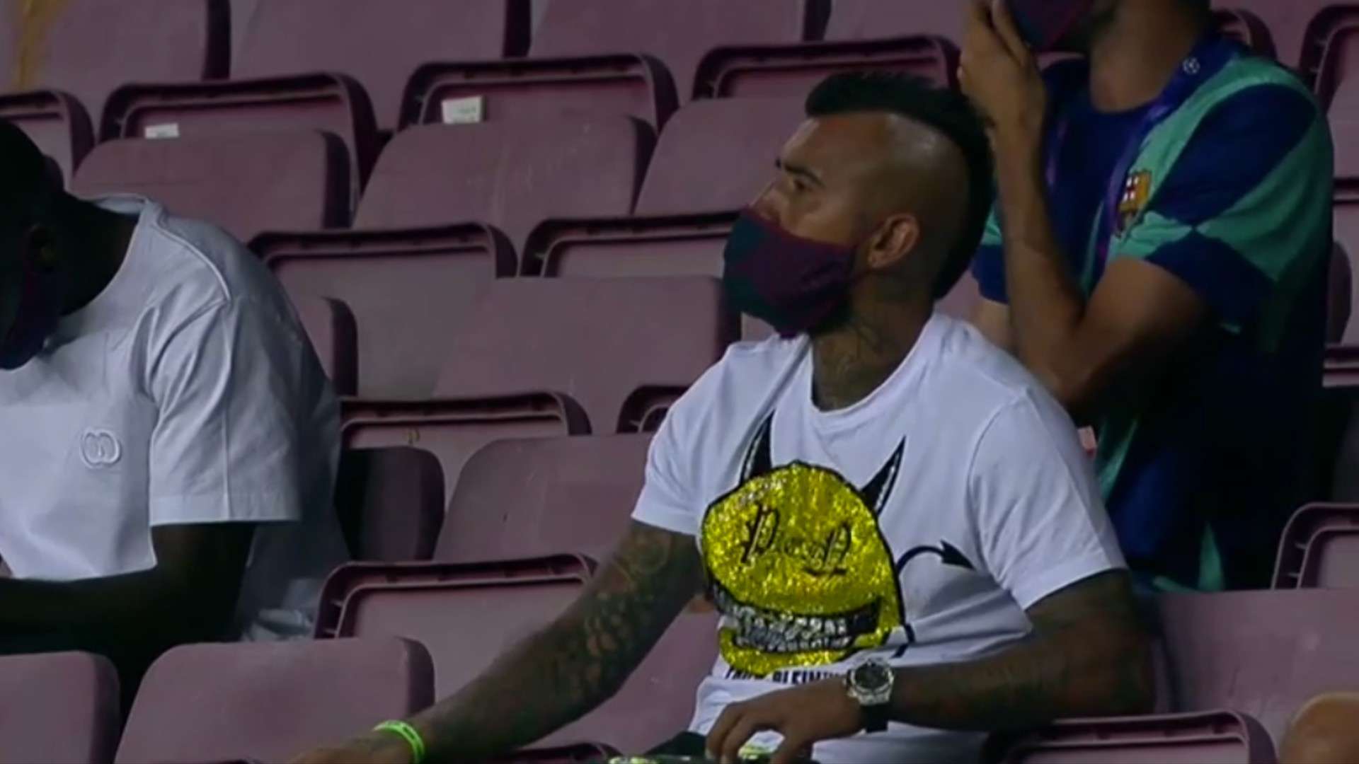 Arturo Vidal Barça Napoli