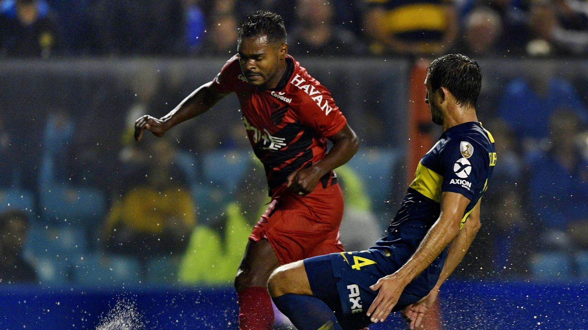 Carlos Izquierdoz Nikão Boca Juniors Athletico-PR 09052019