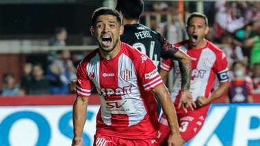 luna diale union river copa de la liga profesional 12022022