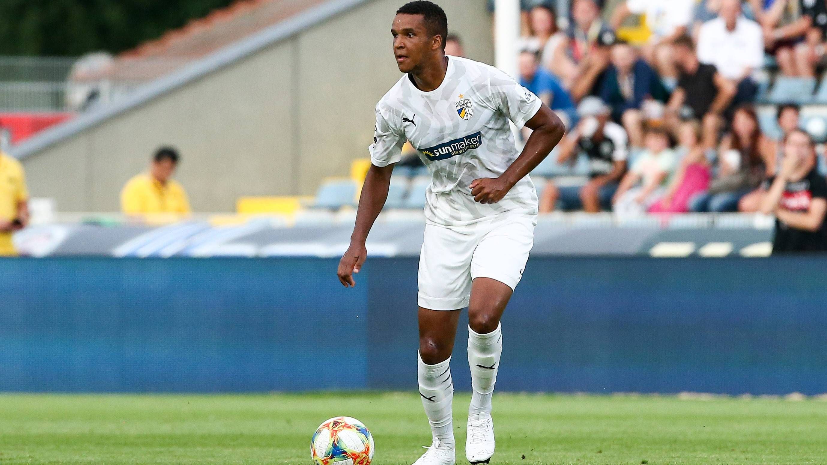 GERMANY ONLY Marian Sarr Carl Zeiss Jena