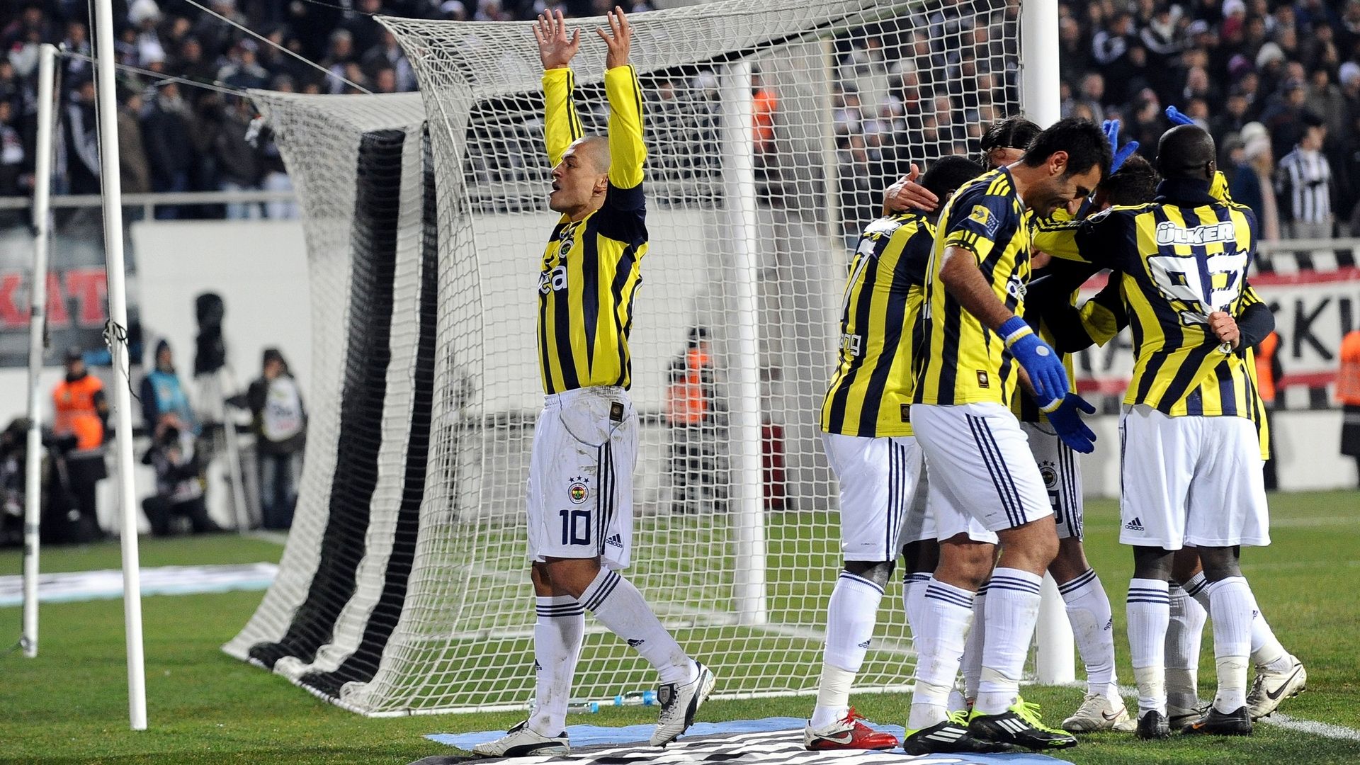 Besiktas Fenerbahce 2011