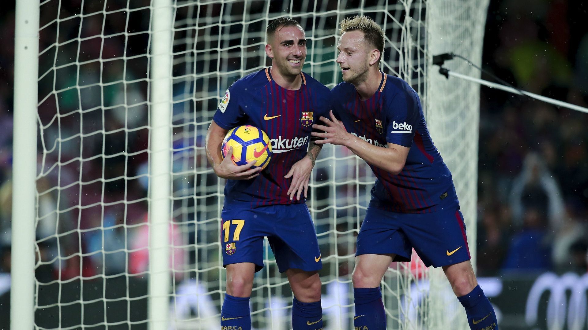 PACO ALCACER RAKITIC BARCELONA SEVILLA LALIGA