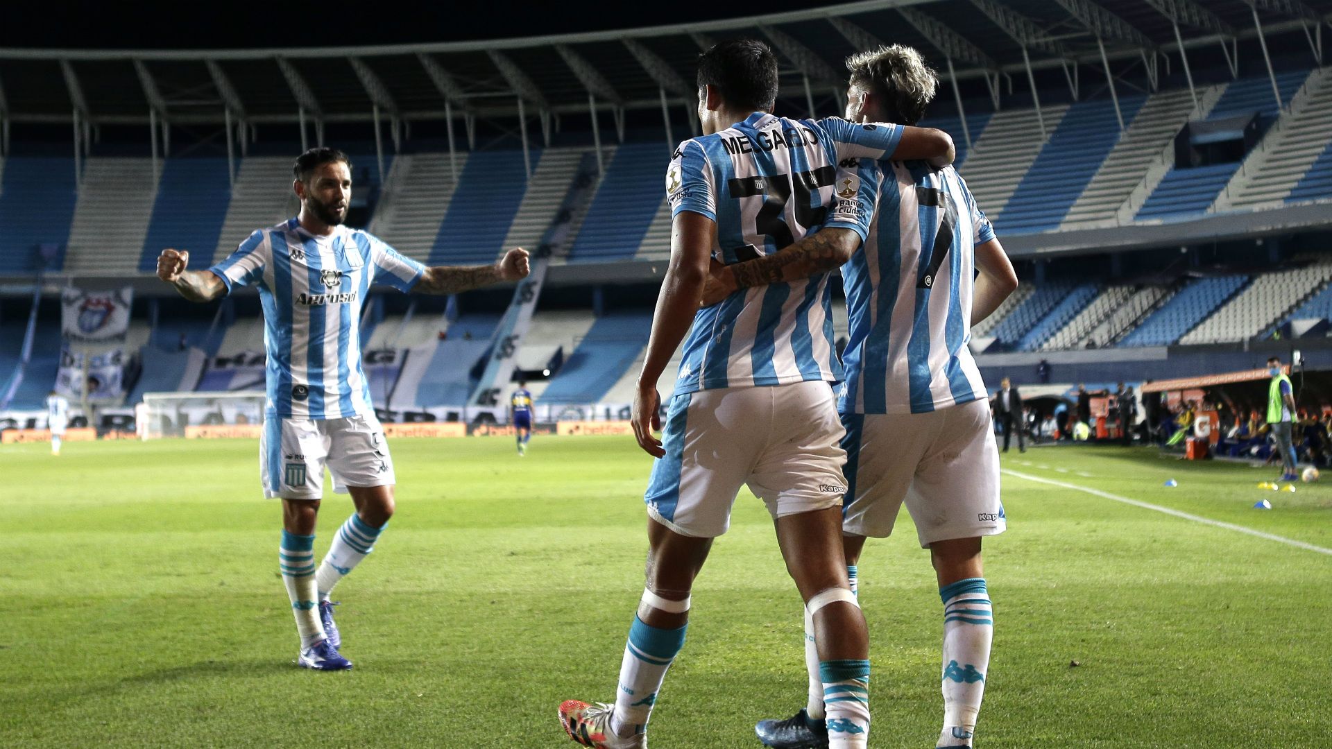 festejo Melgarejo Racing Boca Copa Libertadores 16122020