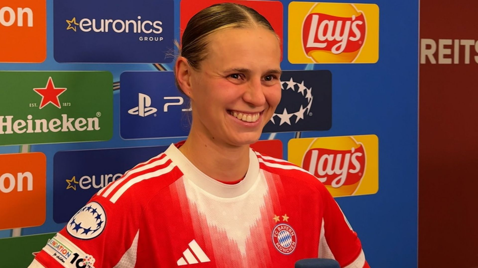 Klara Bühl nach dem 3:2-Sieg der Bayern-Frauen gegen Arsenal