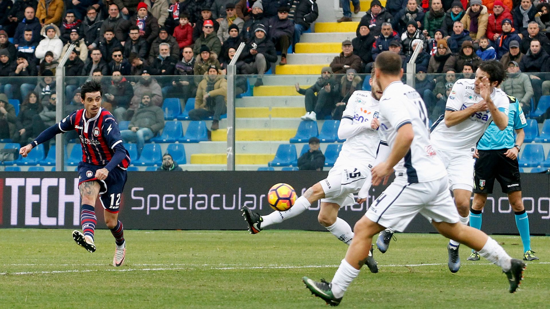 Adrian Stoian Crotone Empoli Serie A 2017/01/29